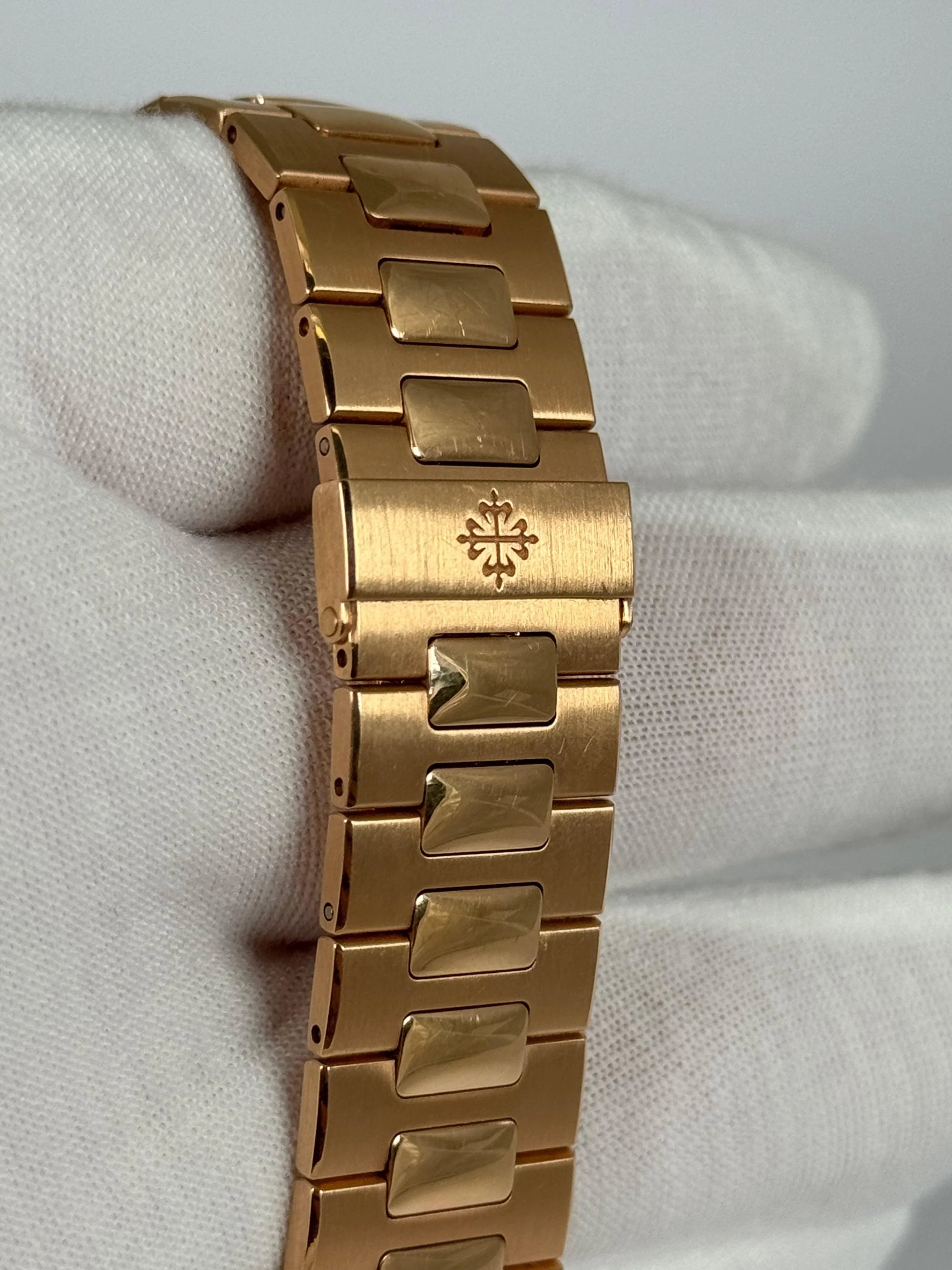 PATEK PHILIPPE NAUTILUS FLYBACK CHRONOGRAPH 5980/1R