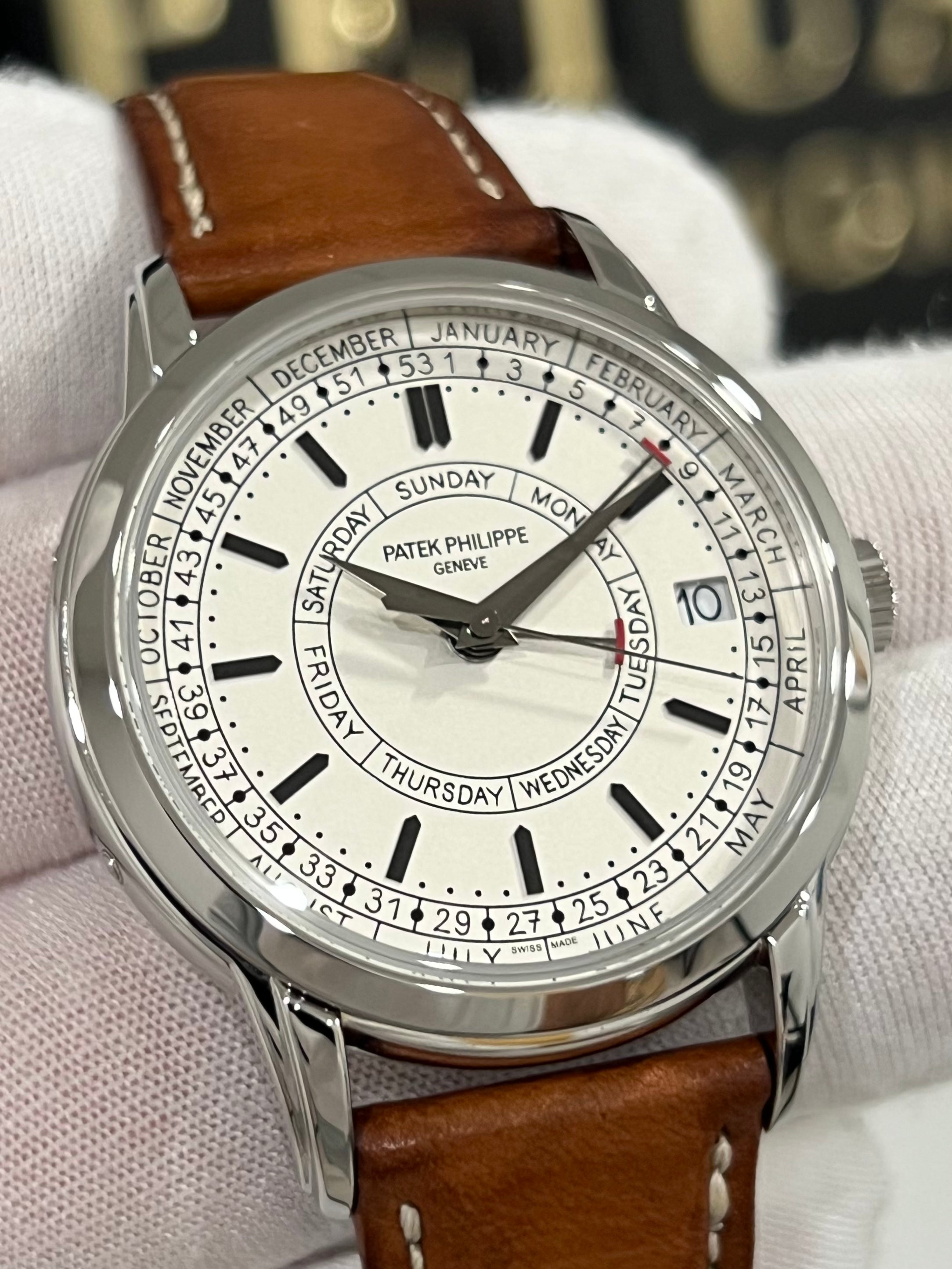 PATEK PHILIPPE CALATRAVA WEEKLY CALENDAR 5212A