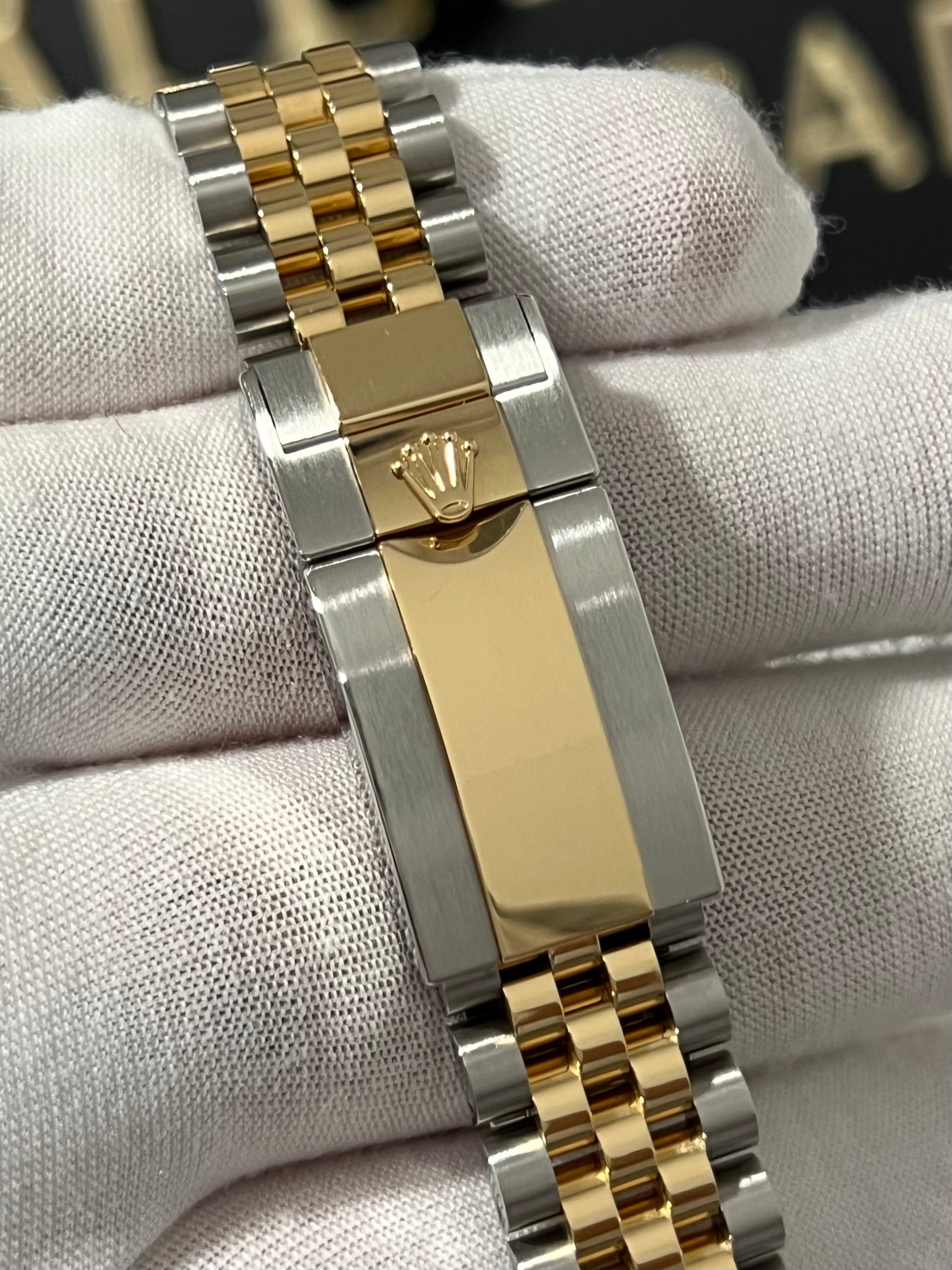 ROLEX GMT MASTER 2 TWO TONE ZOMBIE 126713GRNR