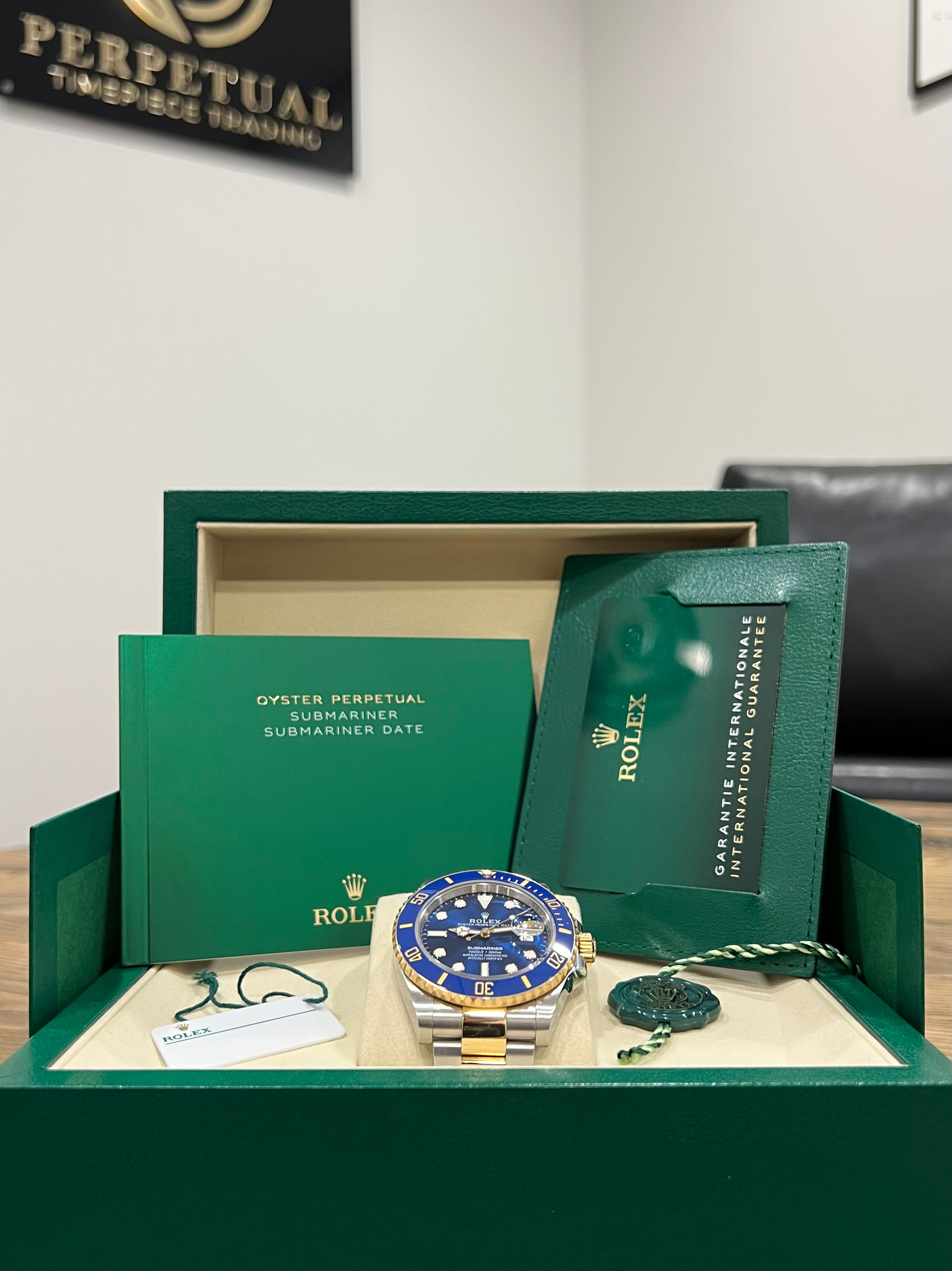 ROLEX SUBMARINER TWO TONE BLUESY 41MM 126613LB