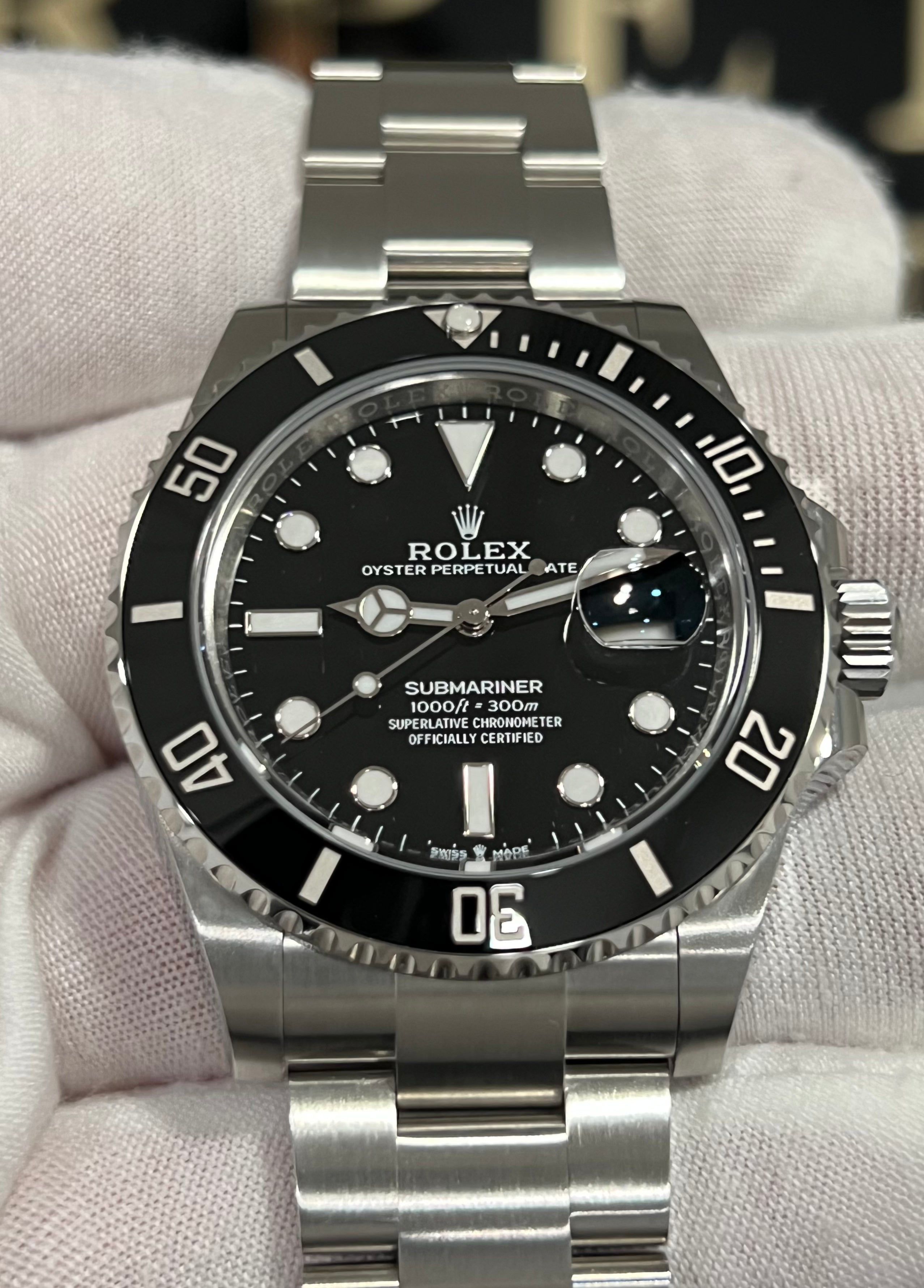 ROLEX SUBMARINER DATE 126610LN