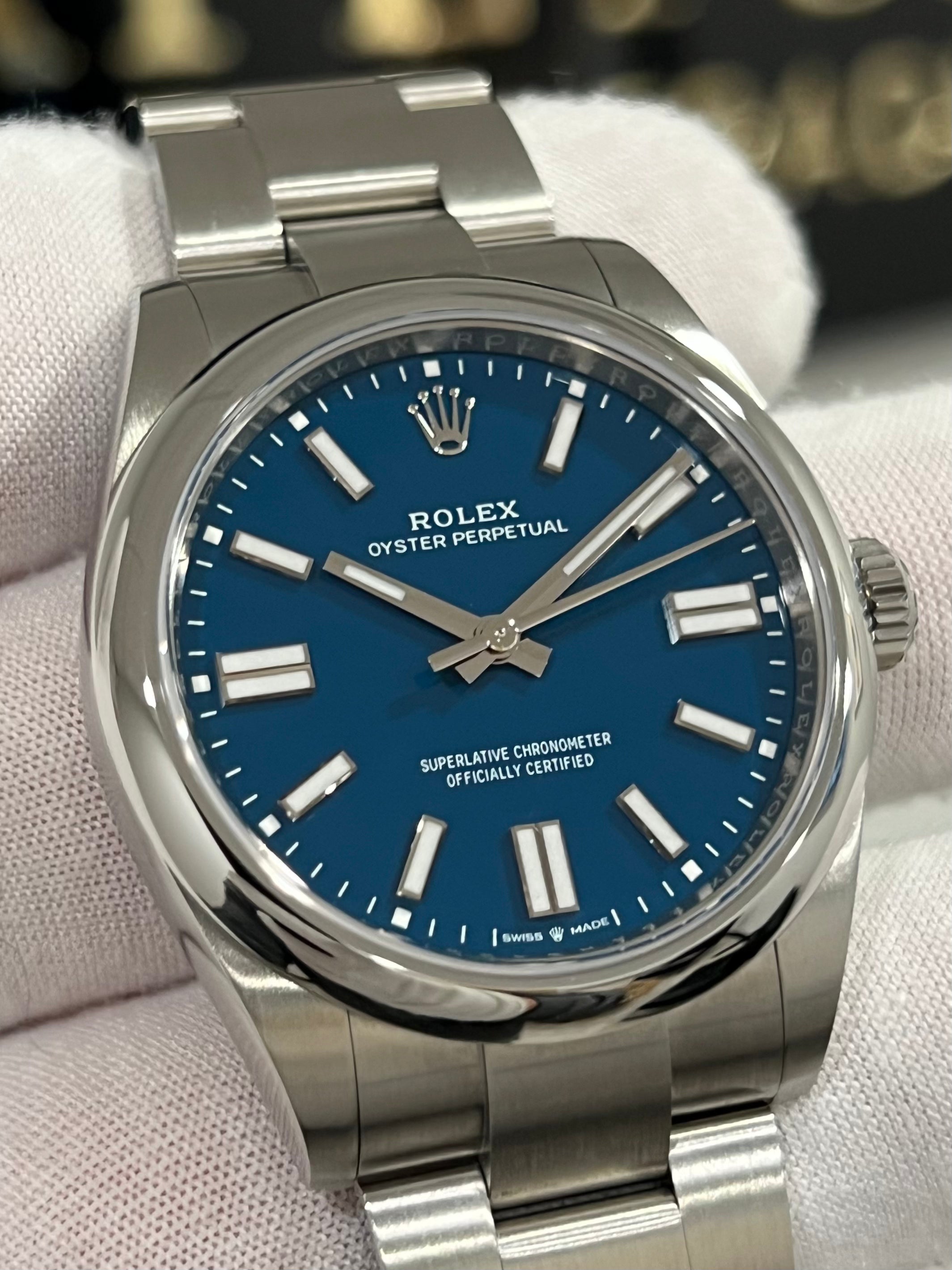 ROLEX OYSTER PERPETUAL 41MM MED BLUE 134300