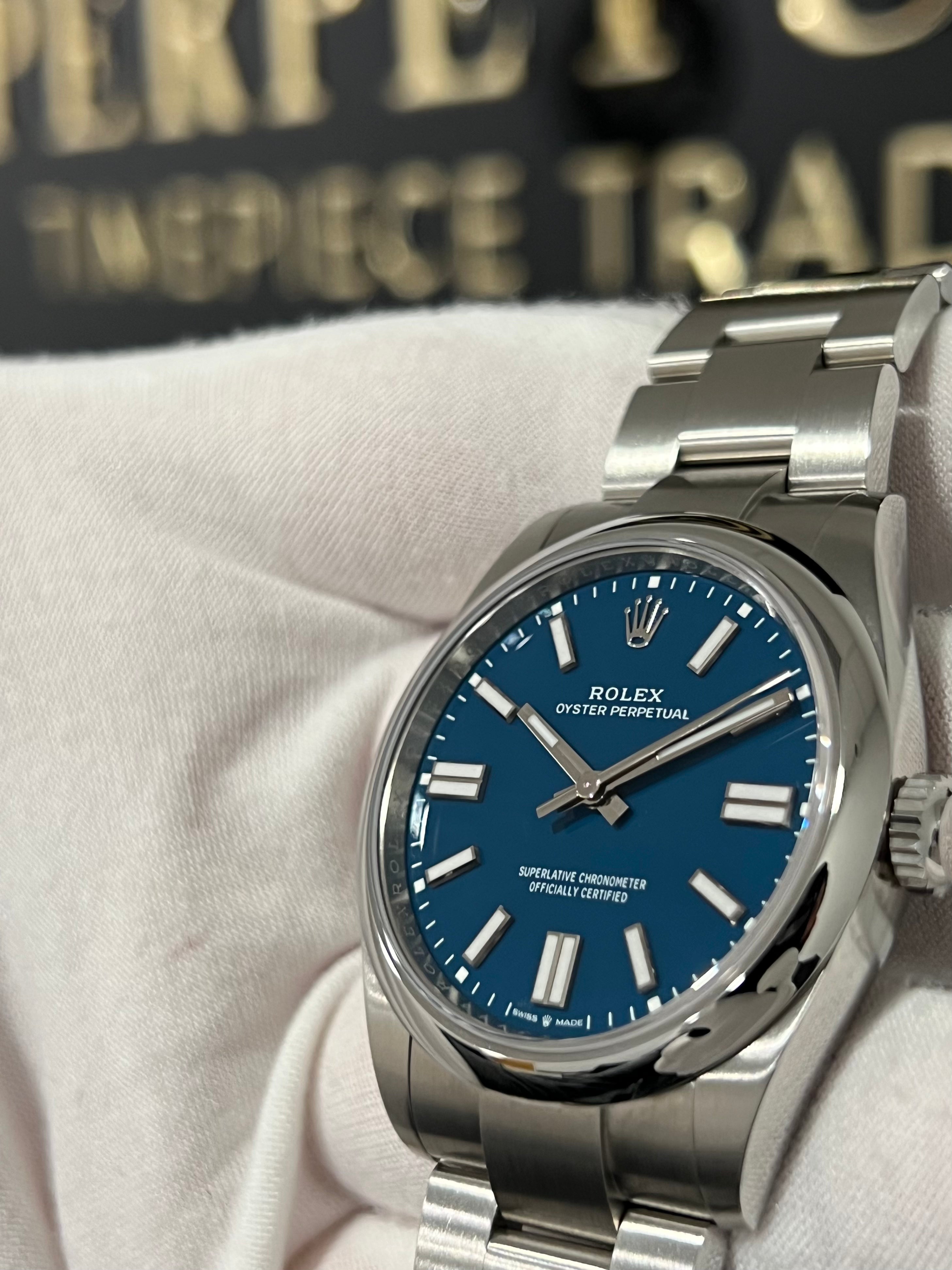 ROLEX OYSTER PERPETUAL 41MM MED BLUE 134300