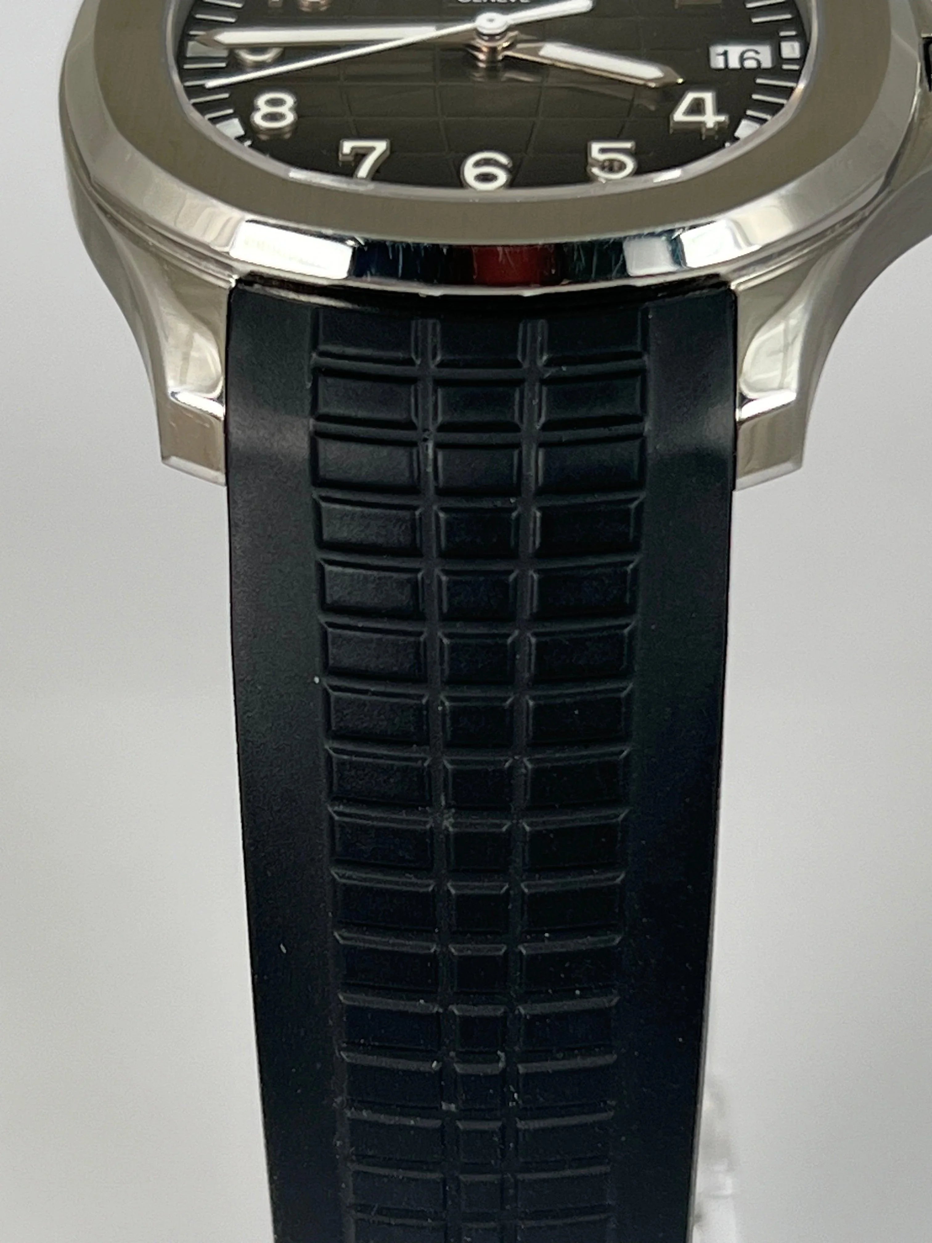 PATEK PHILIPPE AQUANAUT BLACK DIAL 5167/1A-001