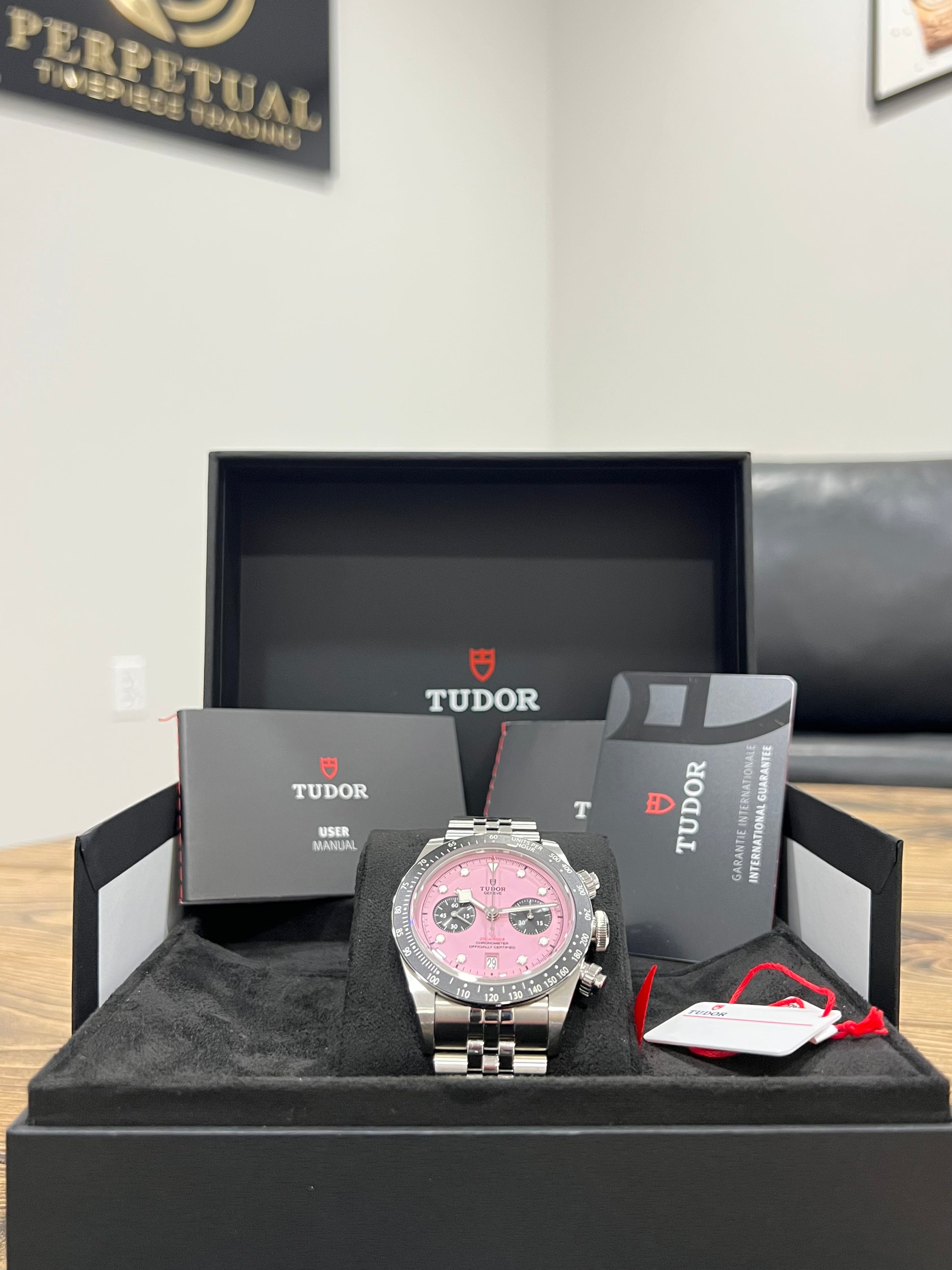 TUDOR BLACK BAY CHRONO MIAMI PINK 79360N