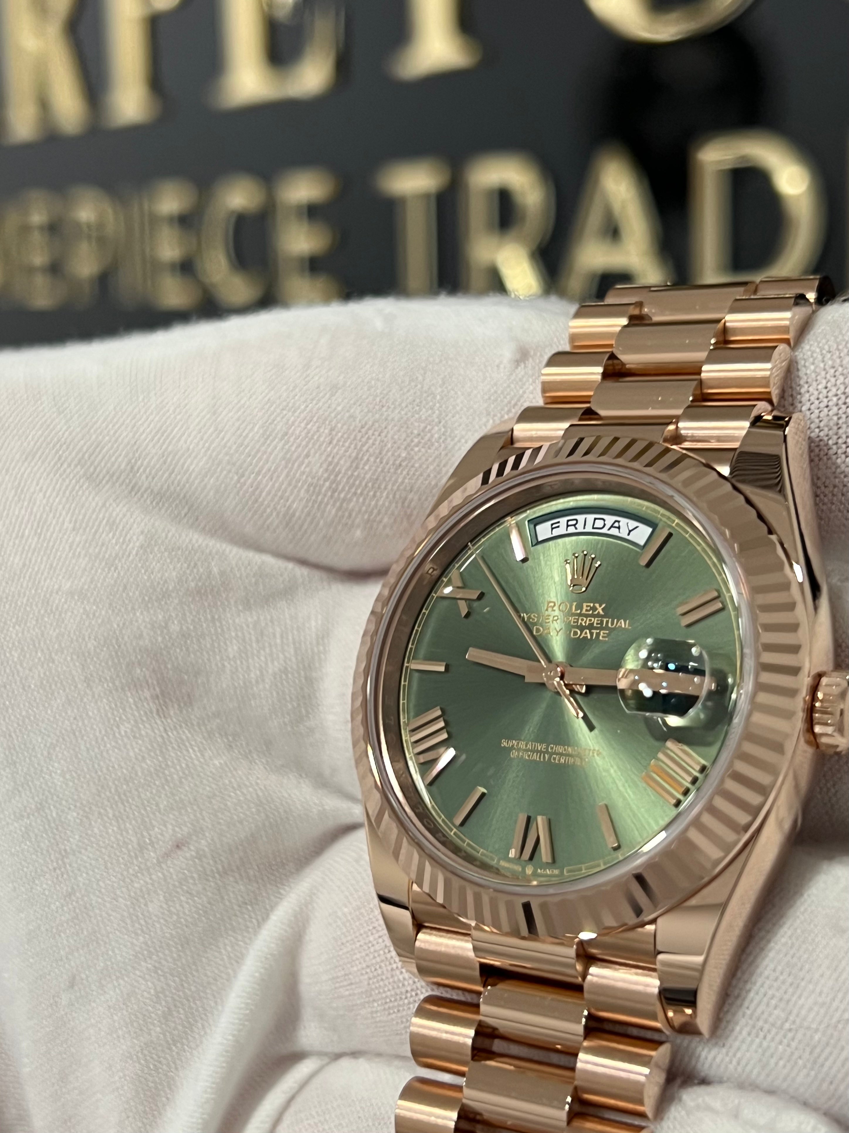 ROLEX DAY-DATE 40 OLIVE ROSE GOLD 228235