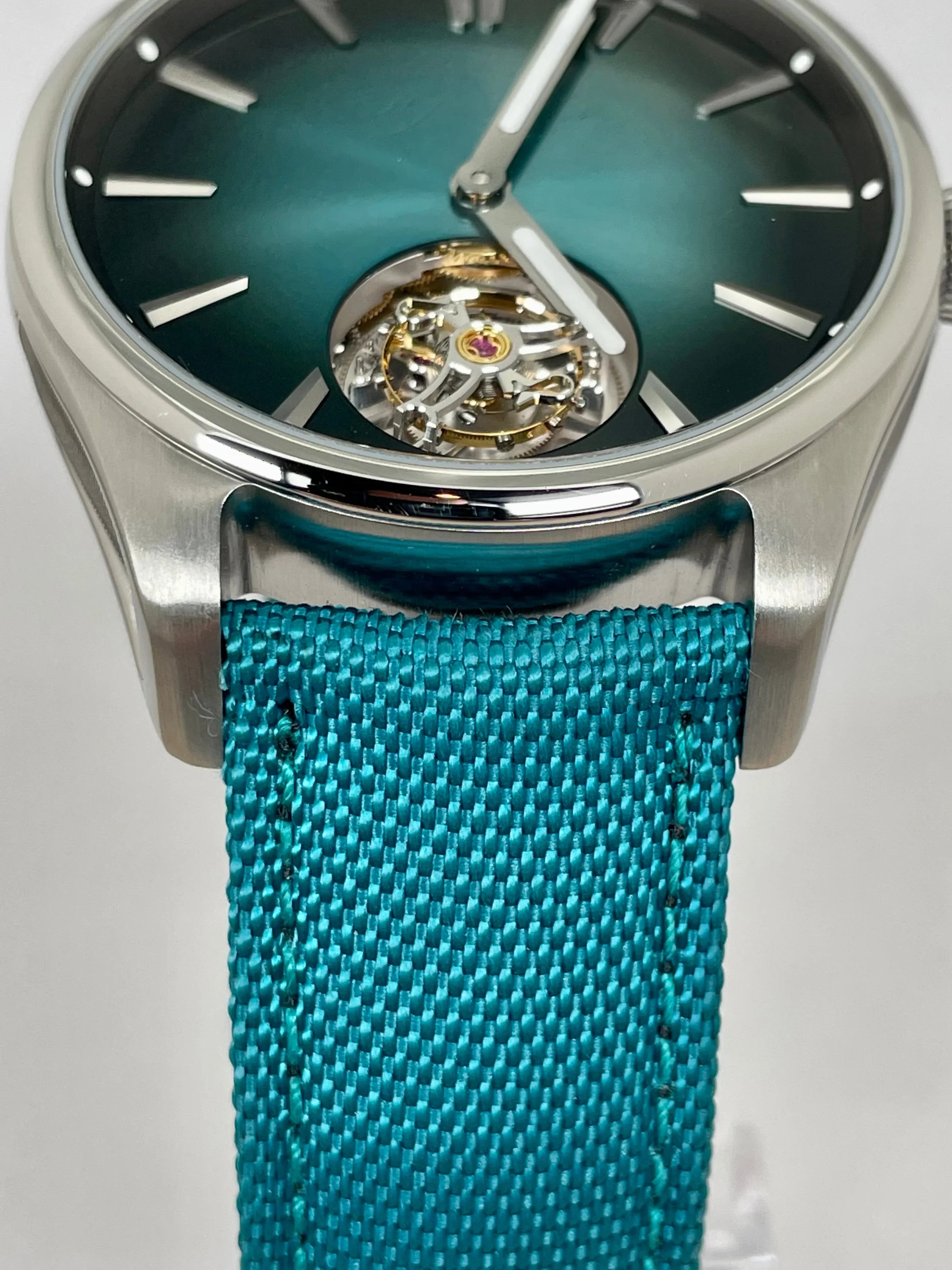 H.MOSER & CIE. PIONEER TOURBILLON MEGA COOL 3804-1205 50 MADE