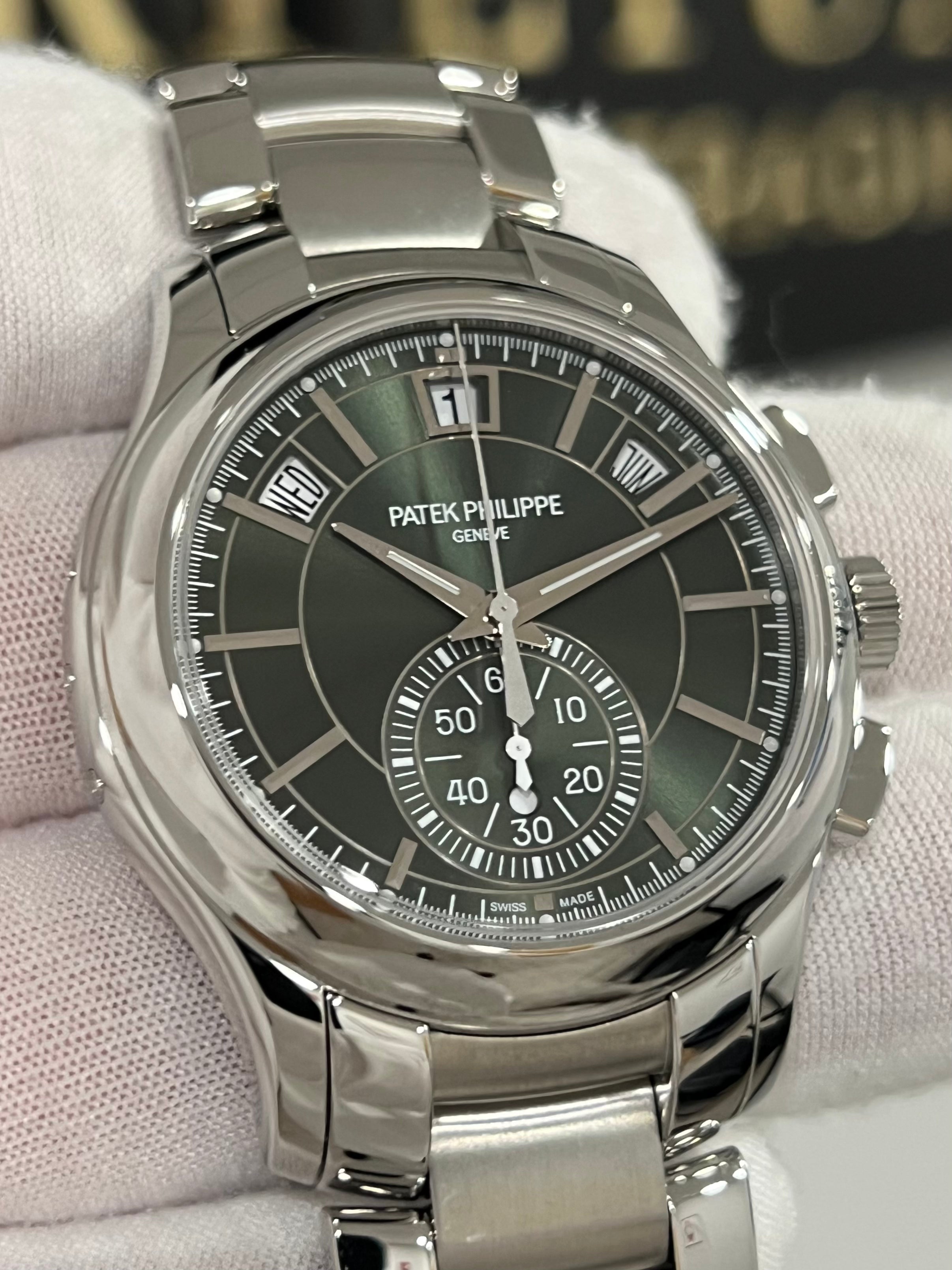 PATEK PHILIPPE FLYBACK CHRONOGRAPH ANNUAL CALENDAR OLIVE 5905/1A-001