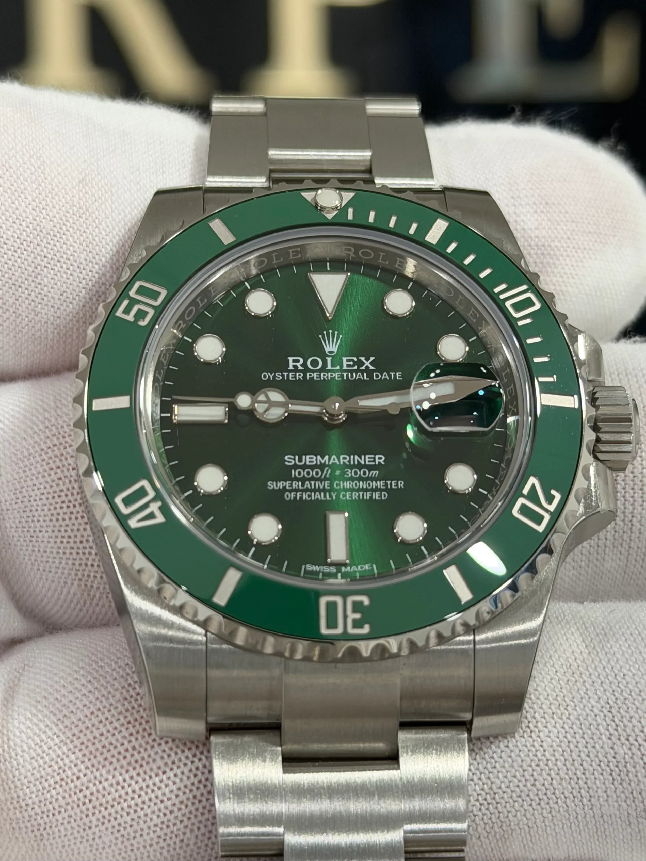 ROLEX SUBMARINER HULK 116610LV