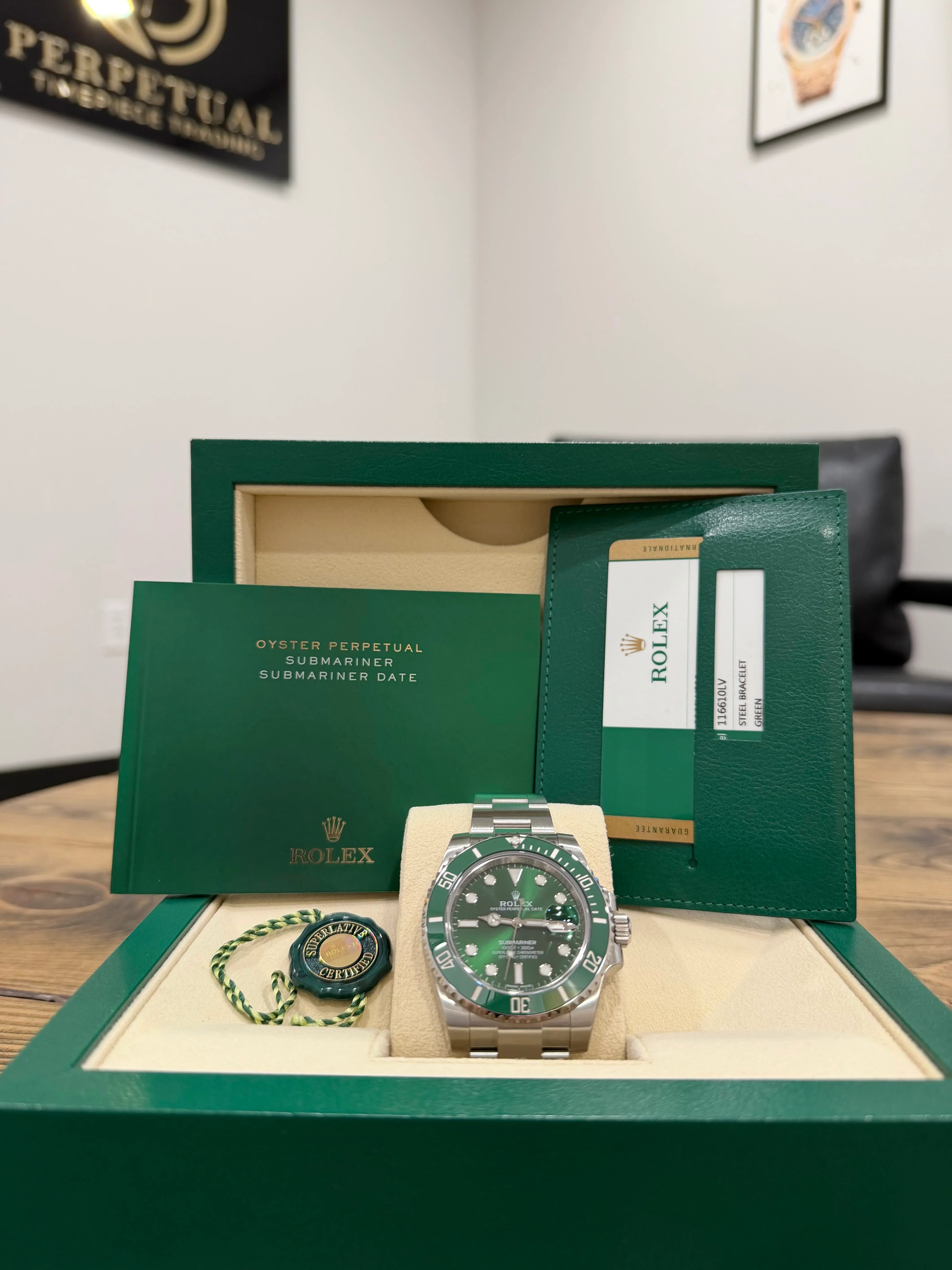 ROLEX SUBMARINER HULK 116610LV
