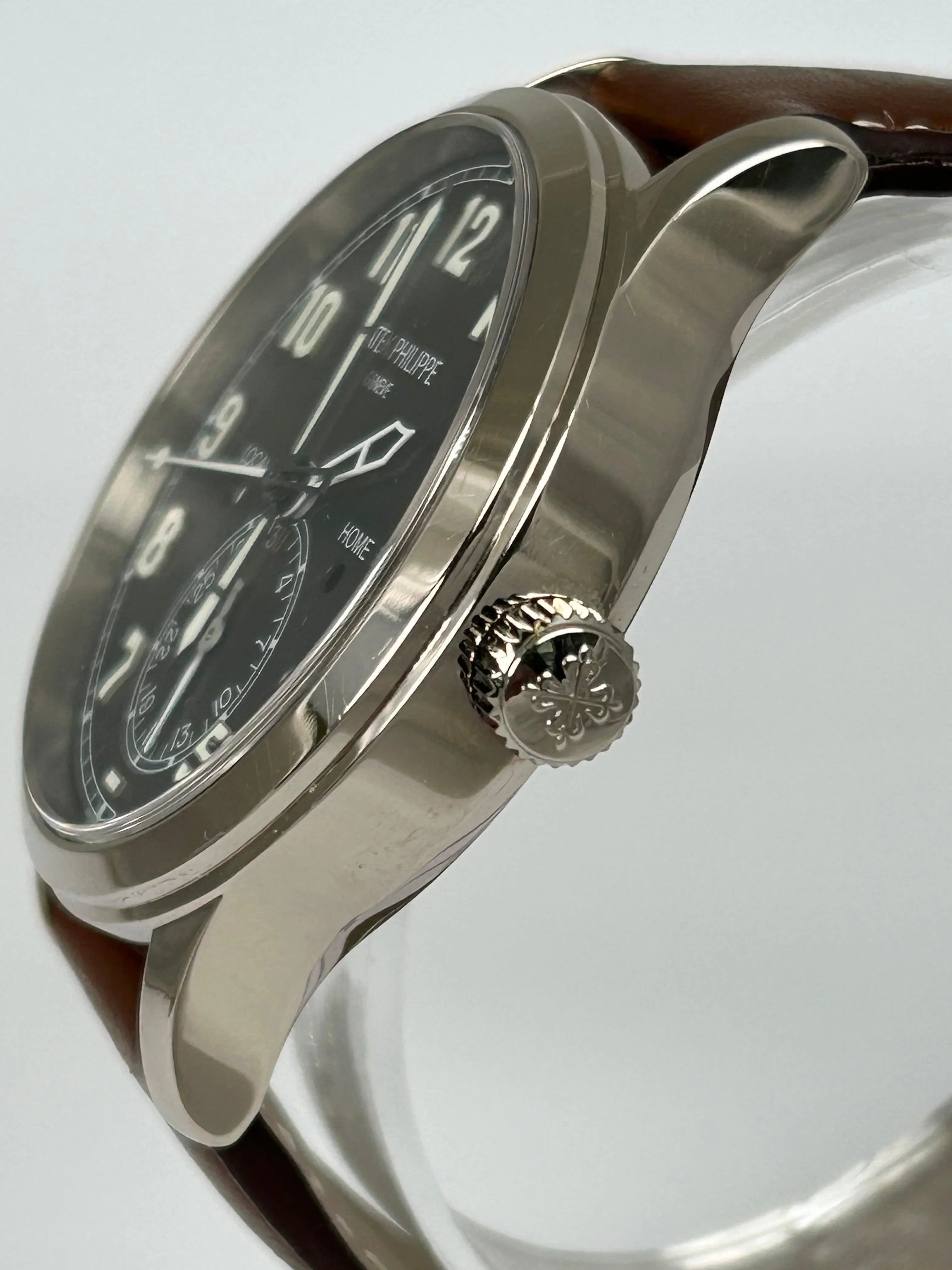 PATEK PHILIPPE PILOT TRAVEL TIME 5524G-001