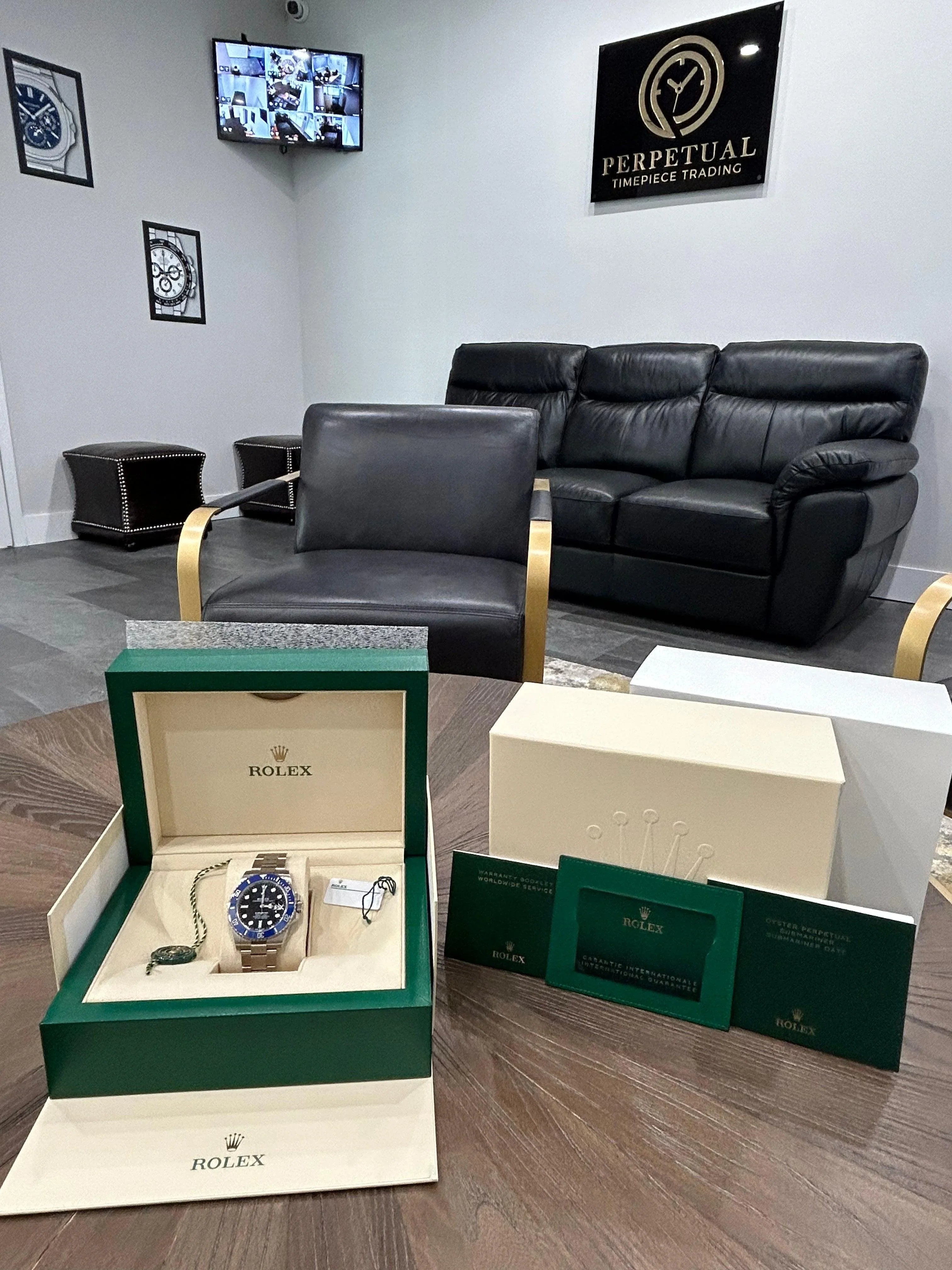 ROLEX SUBMARINER COOKIE MONSTER WHITE GOLD 126619LB