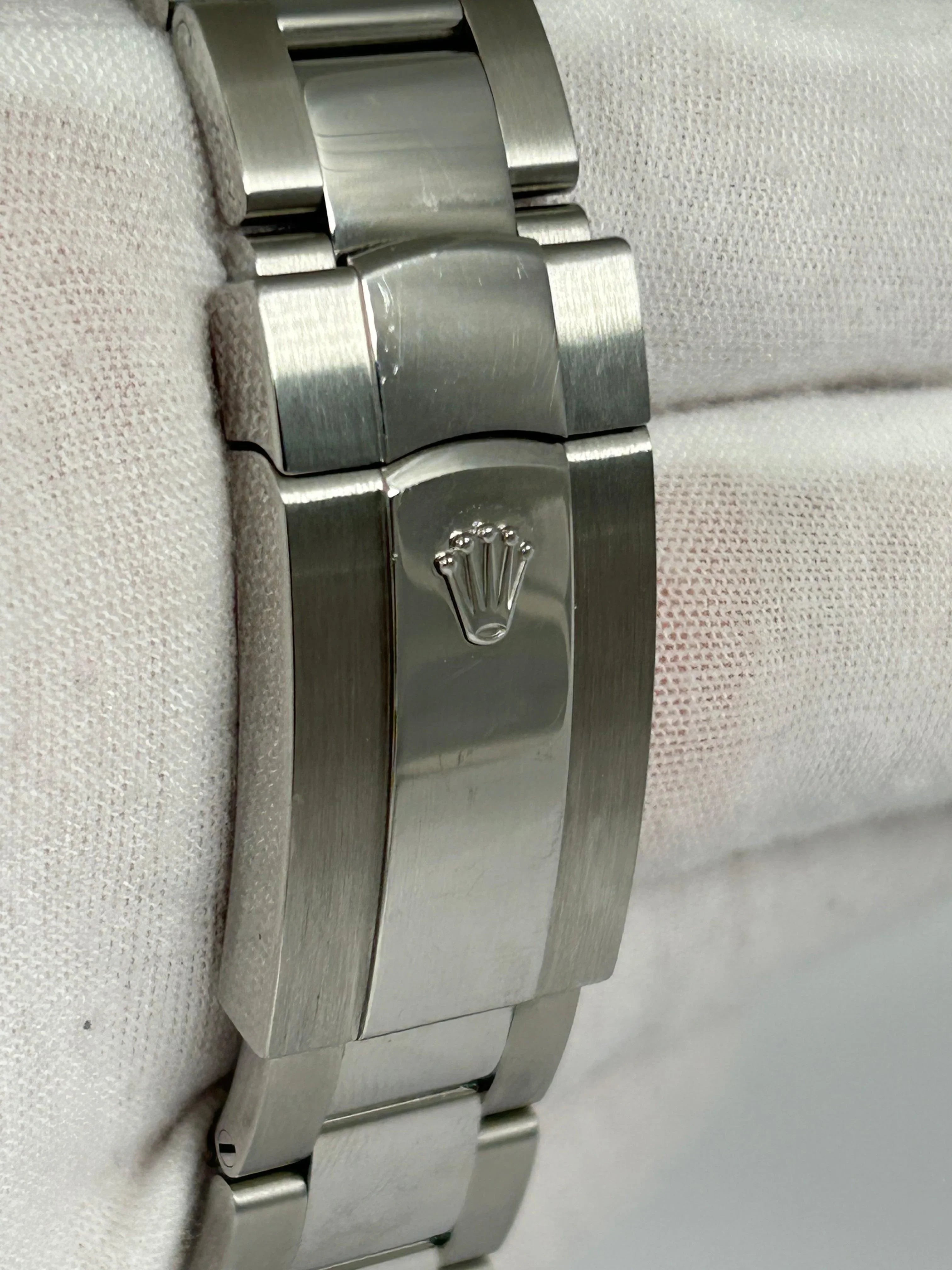 ROLEX SKY-DWELLER WHITE DIAL 326934