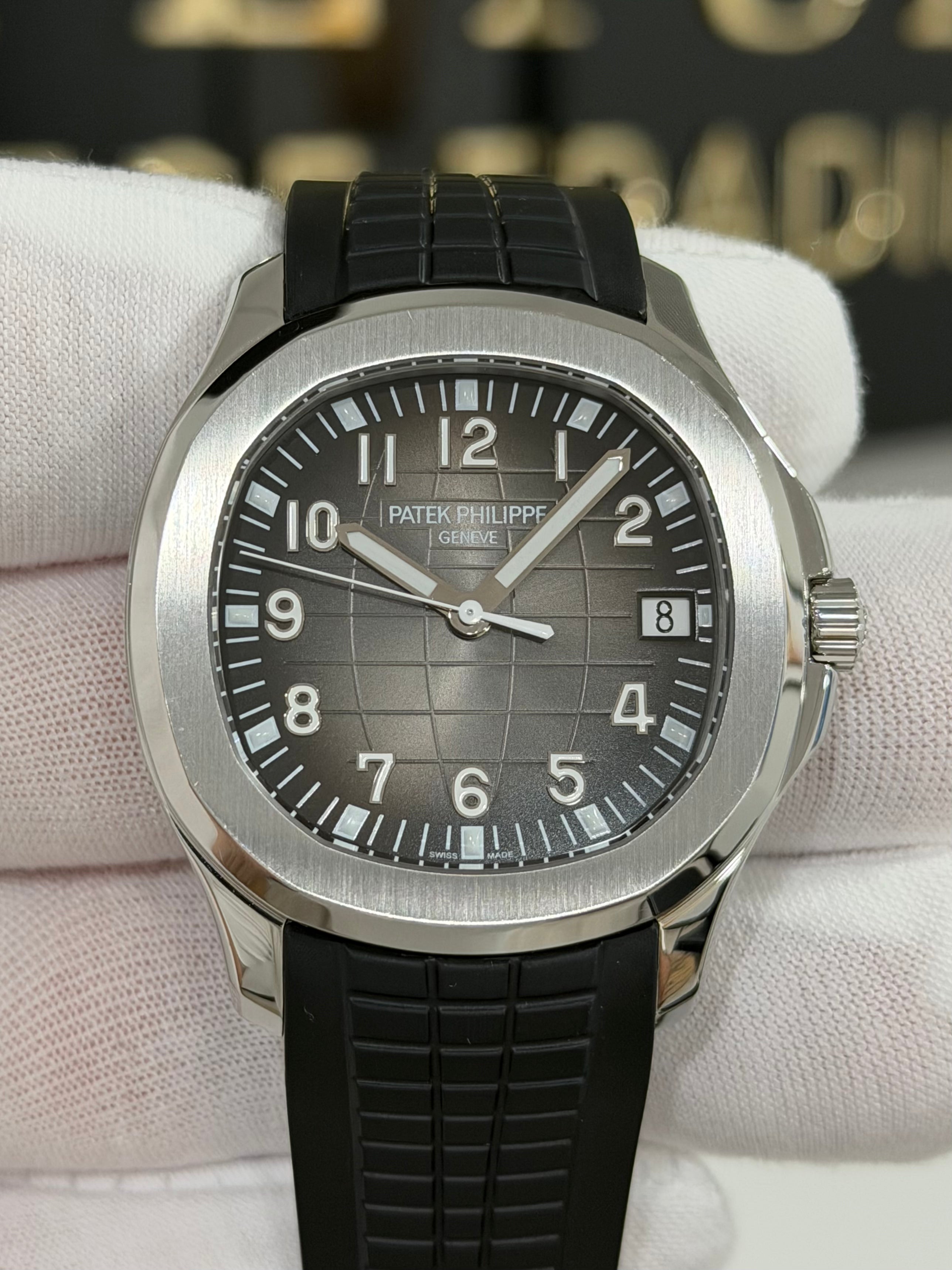 PATEK PHILIPPE AQUANAUT BLACK DIAL 5167/1A-001