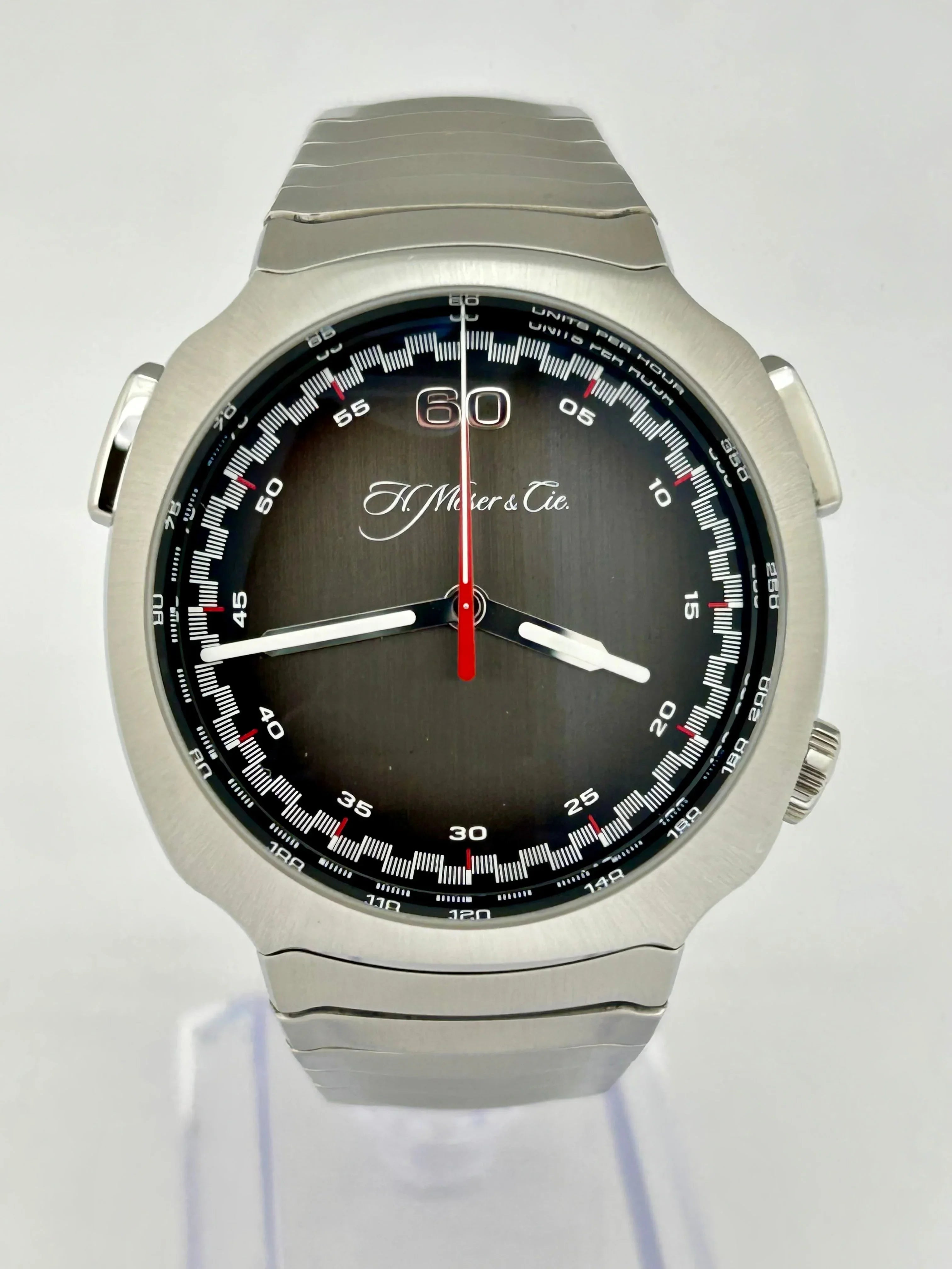 H. Moser & Cie Moser Streamliner Flyback Chrongraph 6902-1200  100 Made