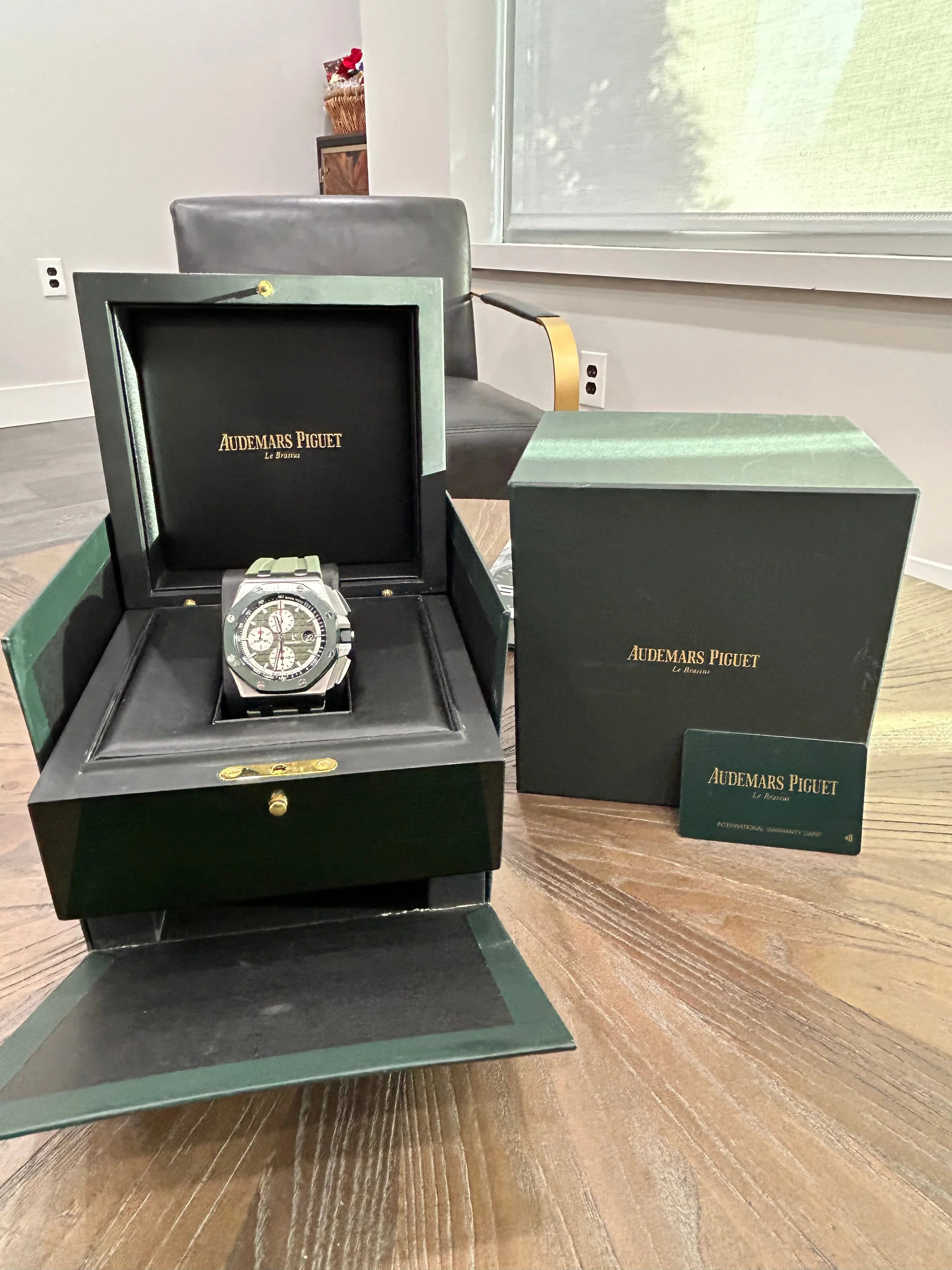 Audemars Piguet Royal Oak Offshore AP 26400 26400SO GREEN