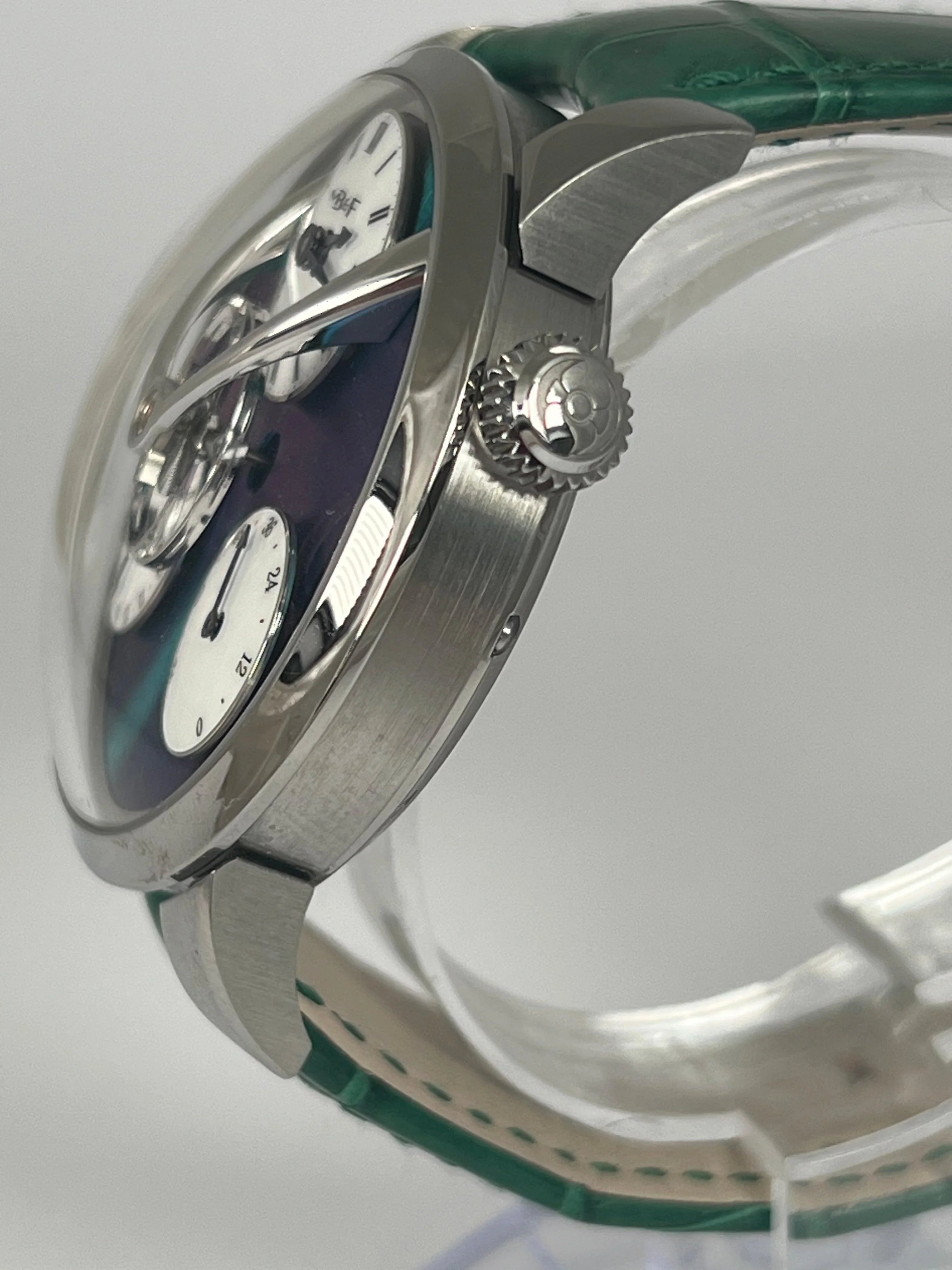 MB&F LEGACY MACHINE SPLIT ESCAPEMENT TITANIUM GREEN DIAL 33 MADE