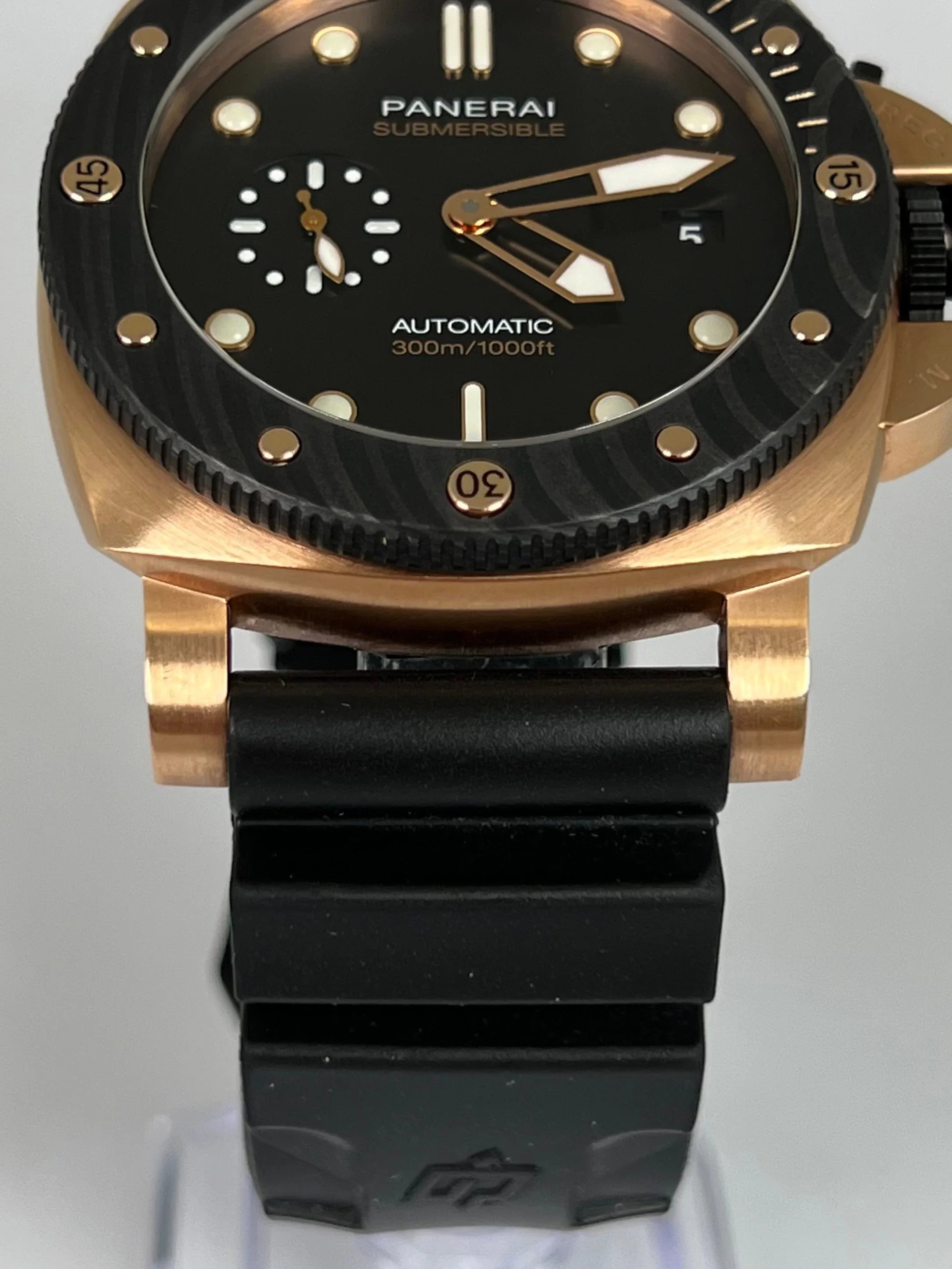 PANERAI SUBMERSIBLE GOLDTECH OROCARBO PAM01070