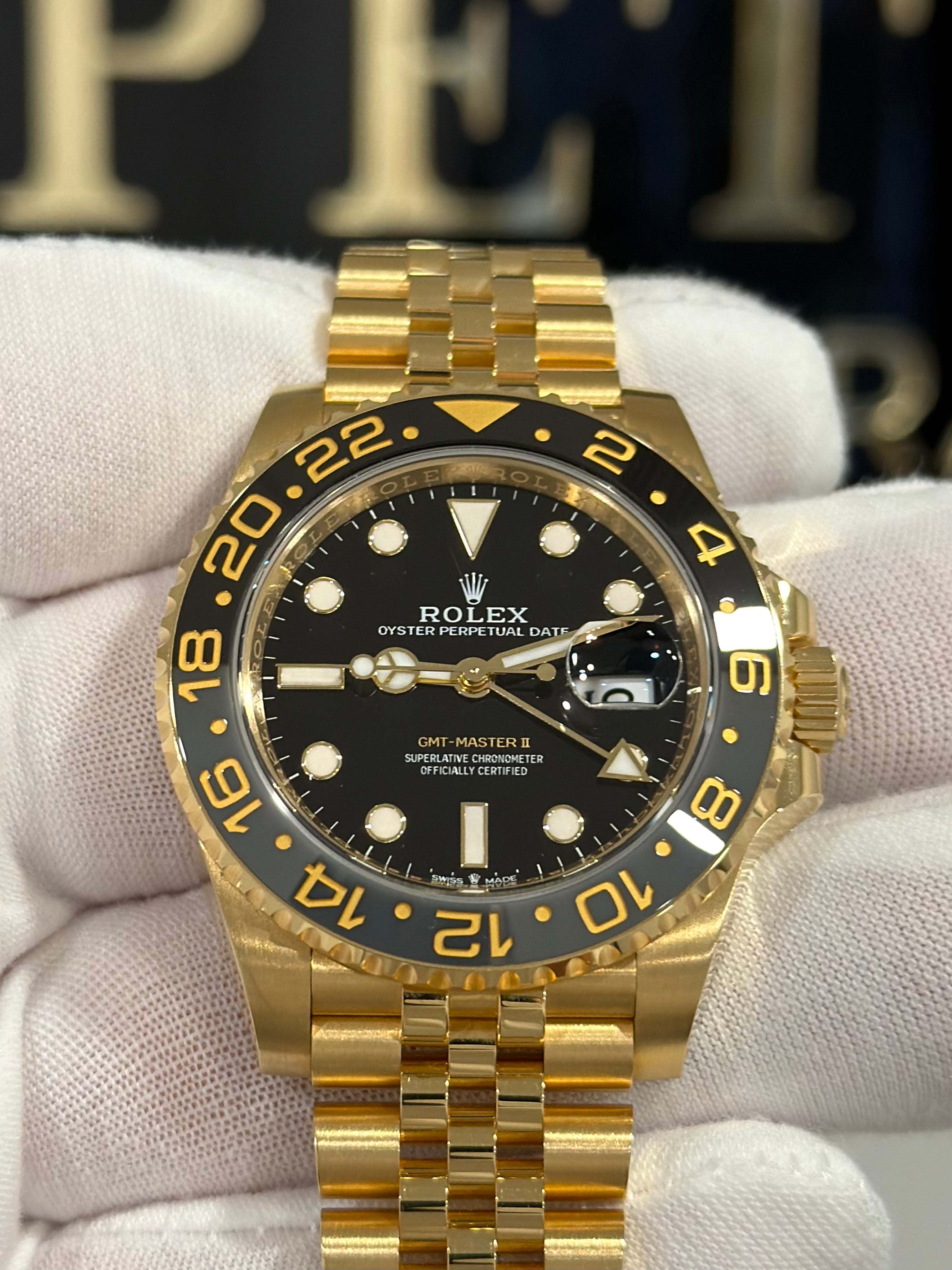 ROLEX GMT MASTER 2 YELLOW GOLD JUBILEE 126718GRNR