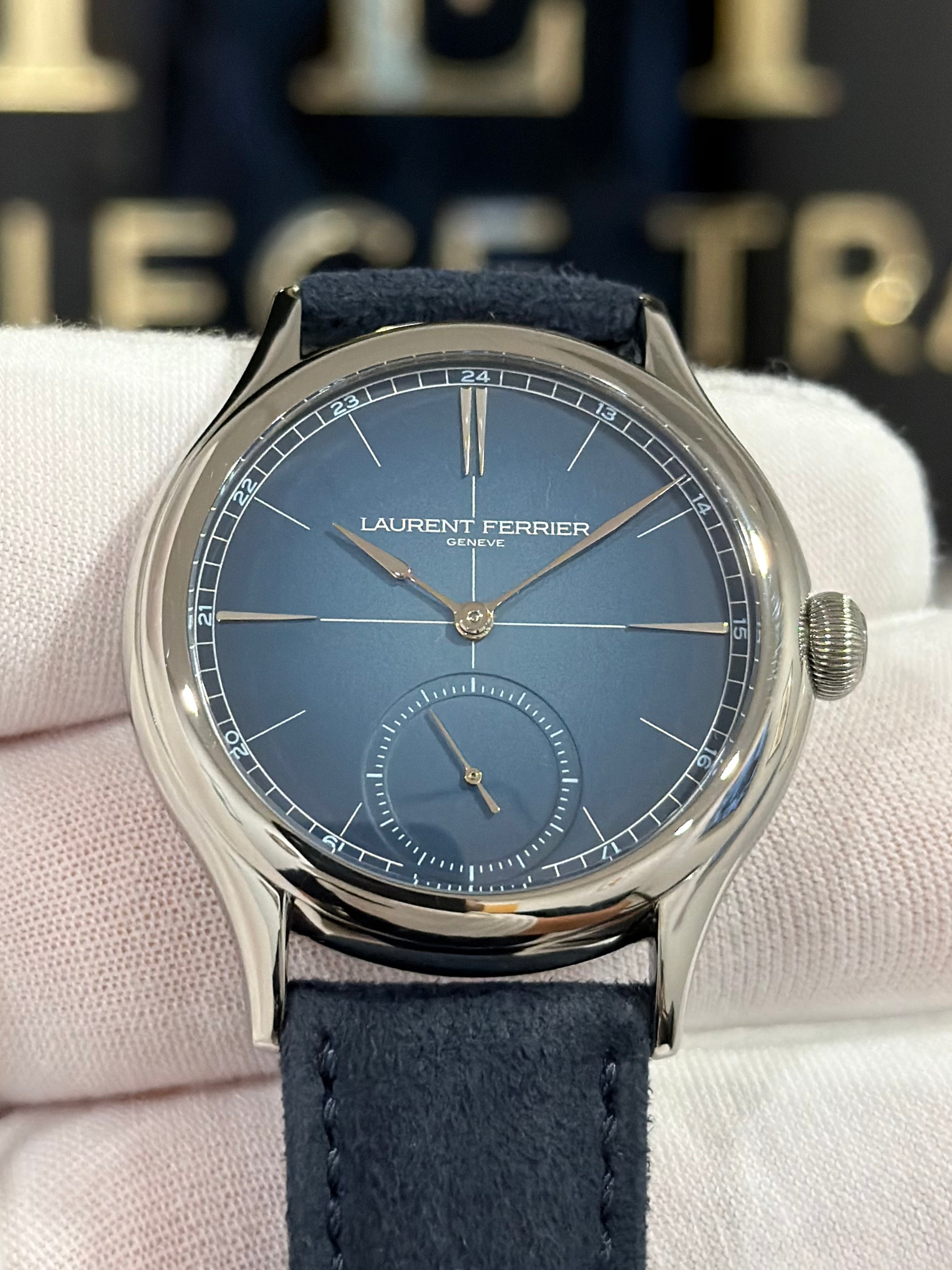 LAURENT FERRIER CLASSIC ORIGIN BLUE LCF036.T1.CG