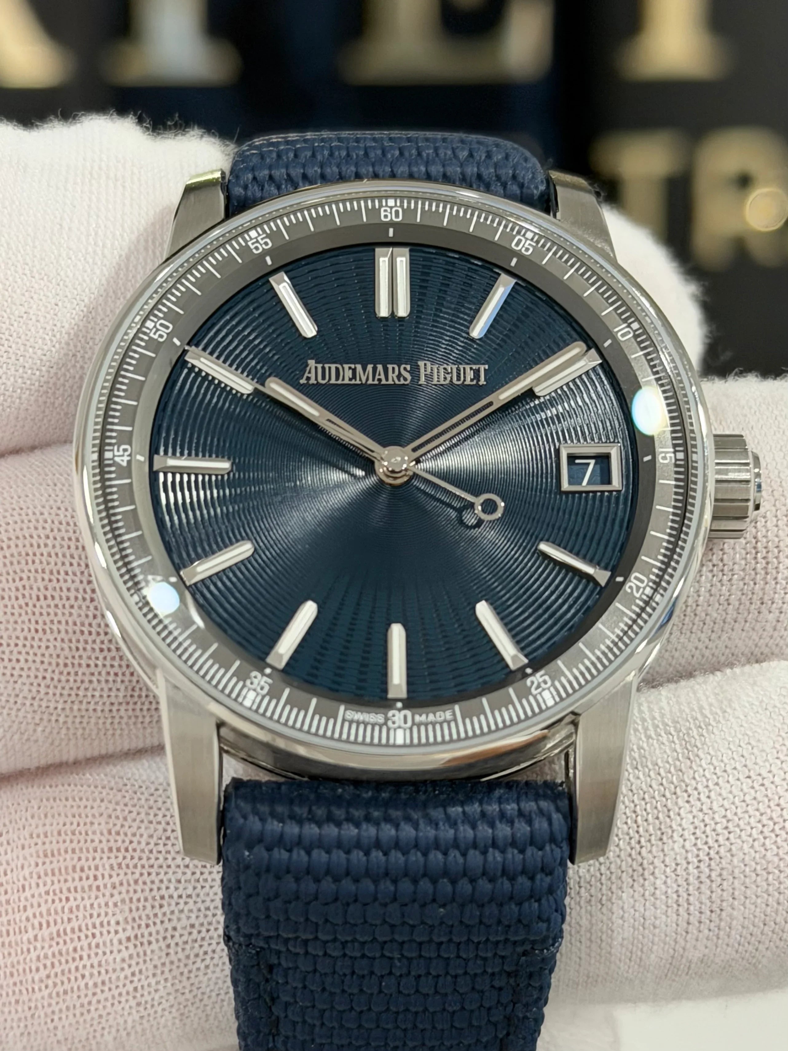 AUDEMARS PIGUET CODE 11.59 BLUE 15210ST