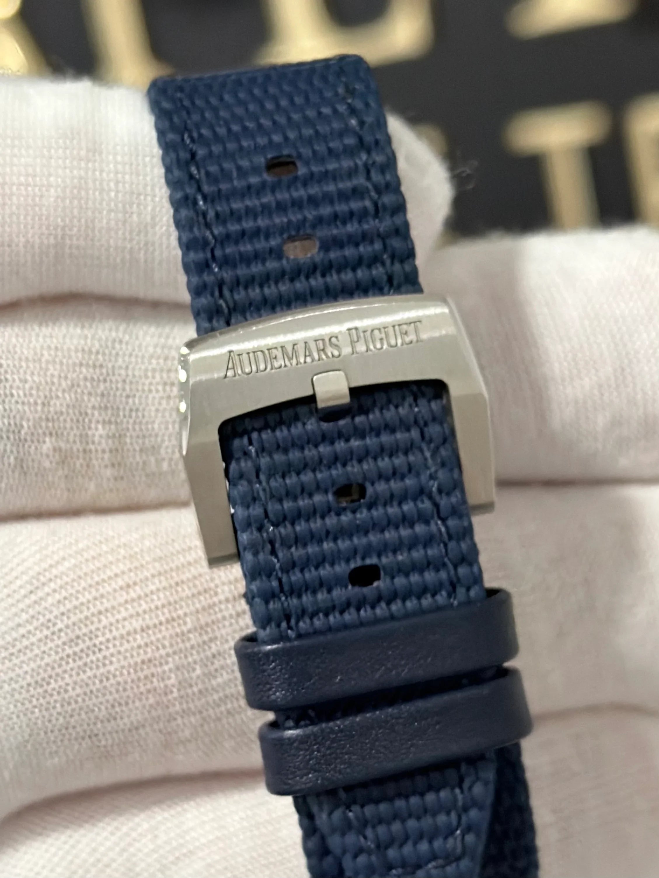 AUDEMARS PIGUET CODE 11.59 BLUE 15210ST