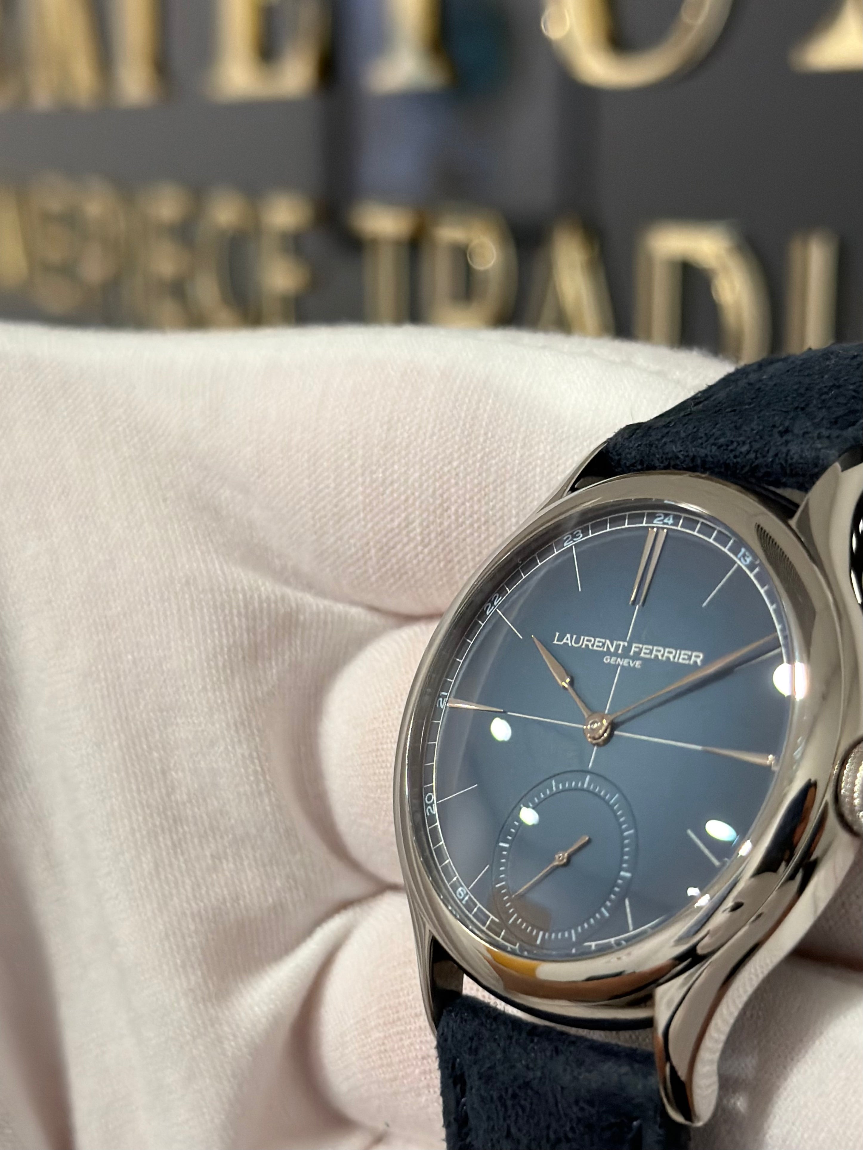 LAURENT FERRIER CLASSIC ORIGIN BLUE LCF036.T1.CG