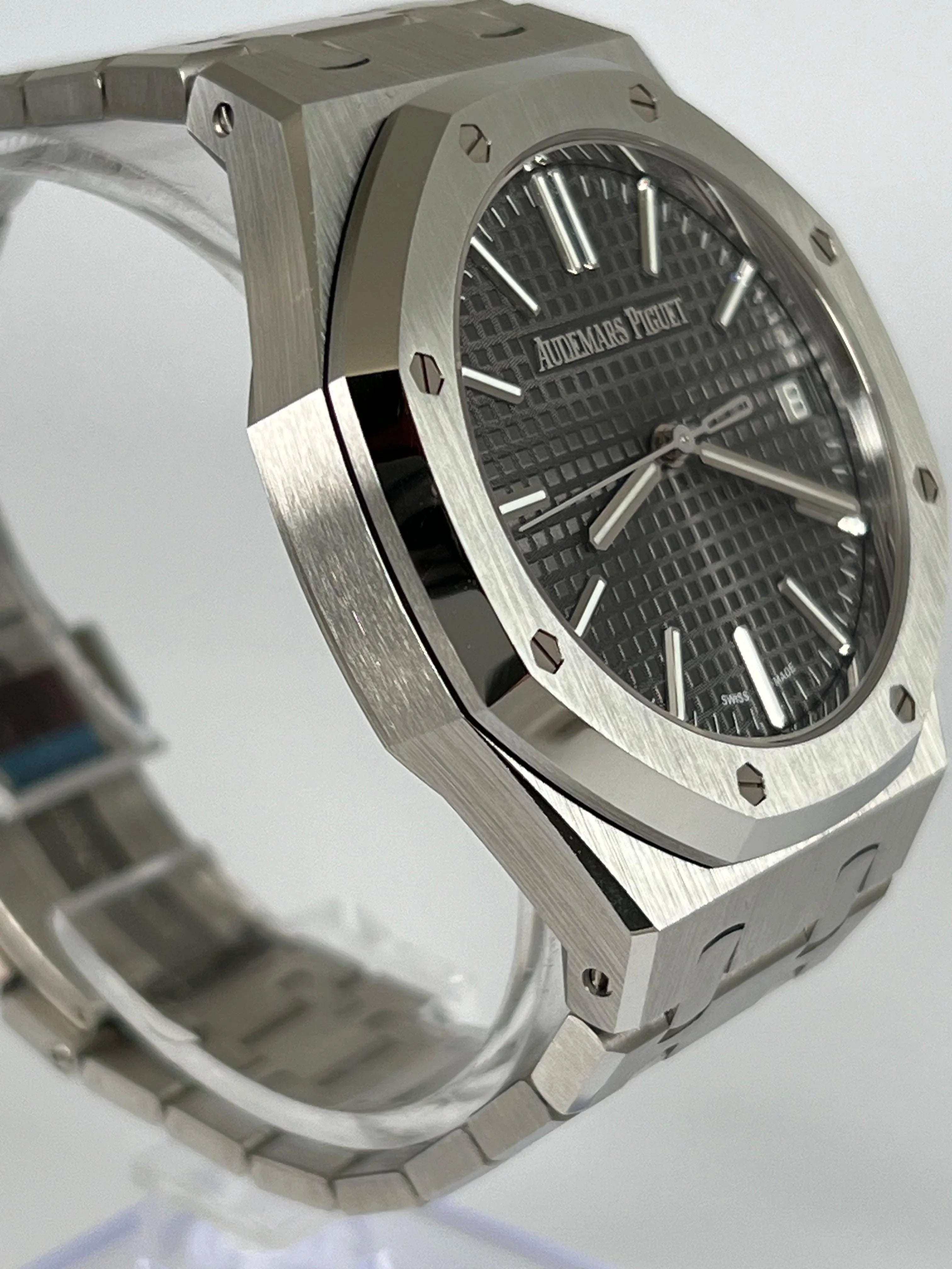 AUDEMARS PIGUET ROYAL OAK SLATE GREY 41MM 15510ST