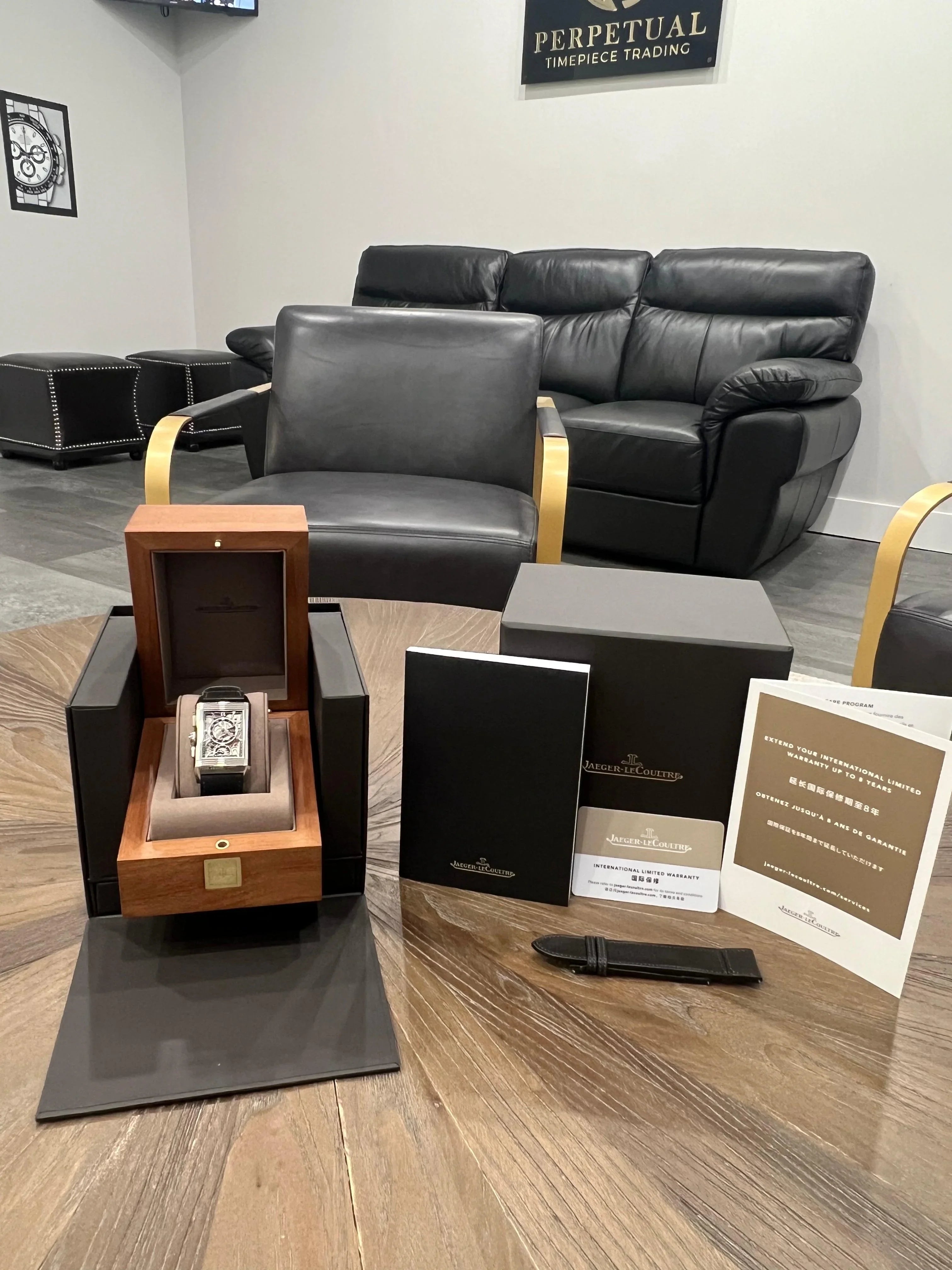 JAEGER-LECOULTRE REVERSO TRIBUTE CHRONOGRAPH Q389848J