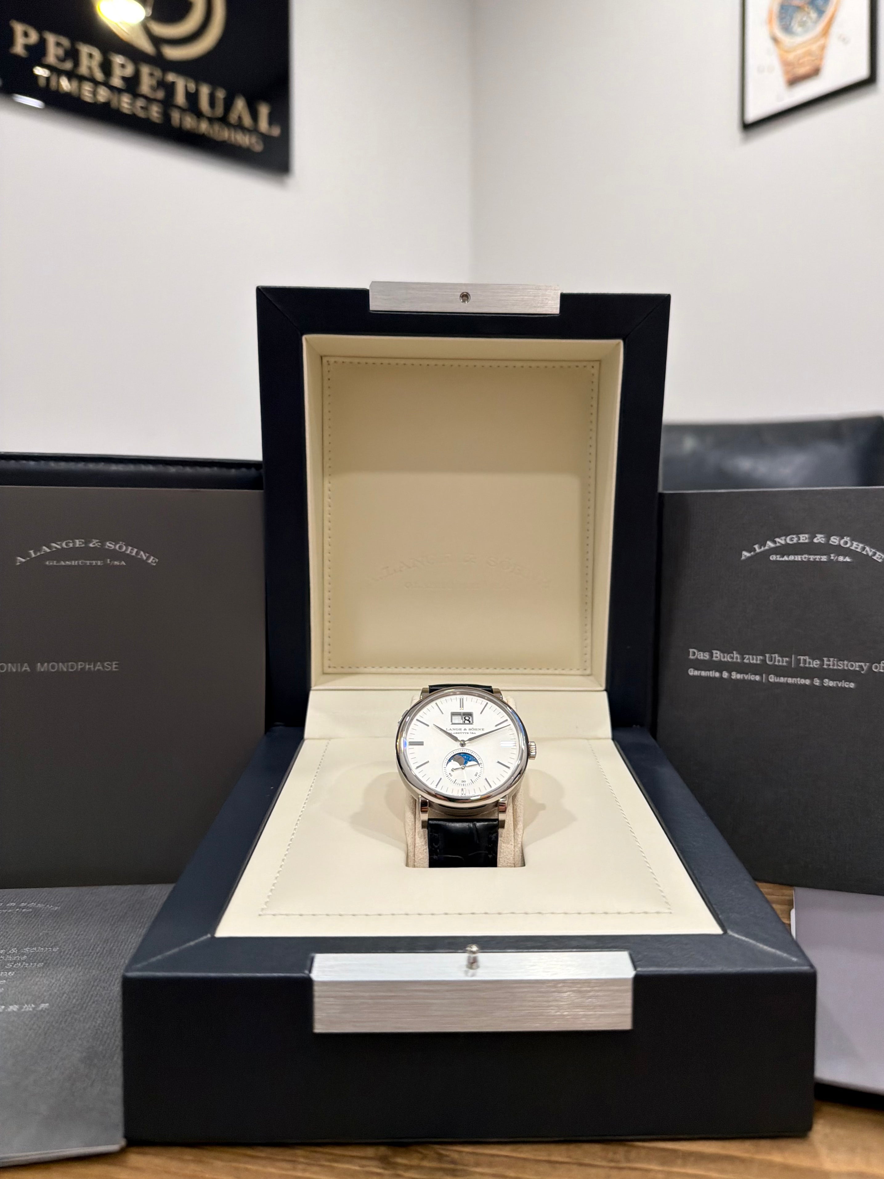 A.LANGE & SOHNE SAXONIA MOON PHASE 384.026