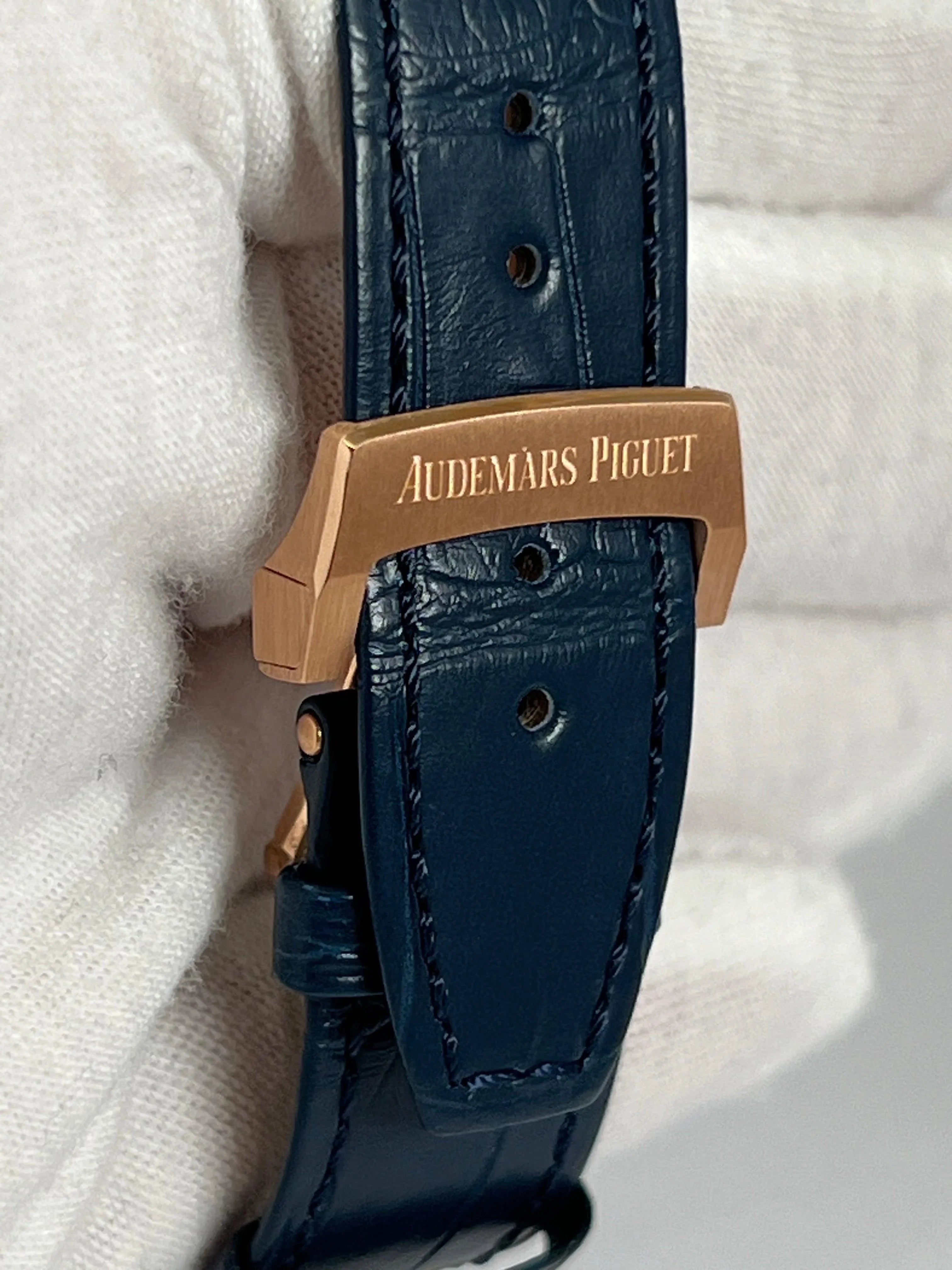 AUDEMARS PIGUET BLUE ROSE GOLD 15510OR