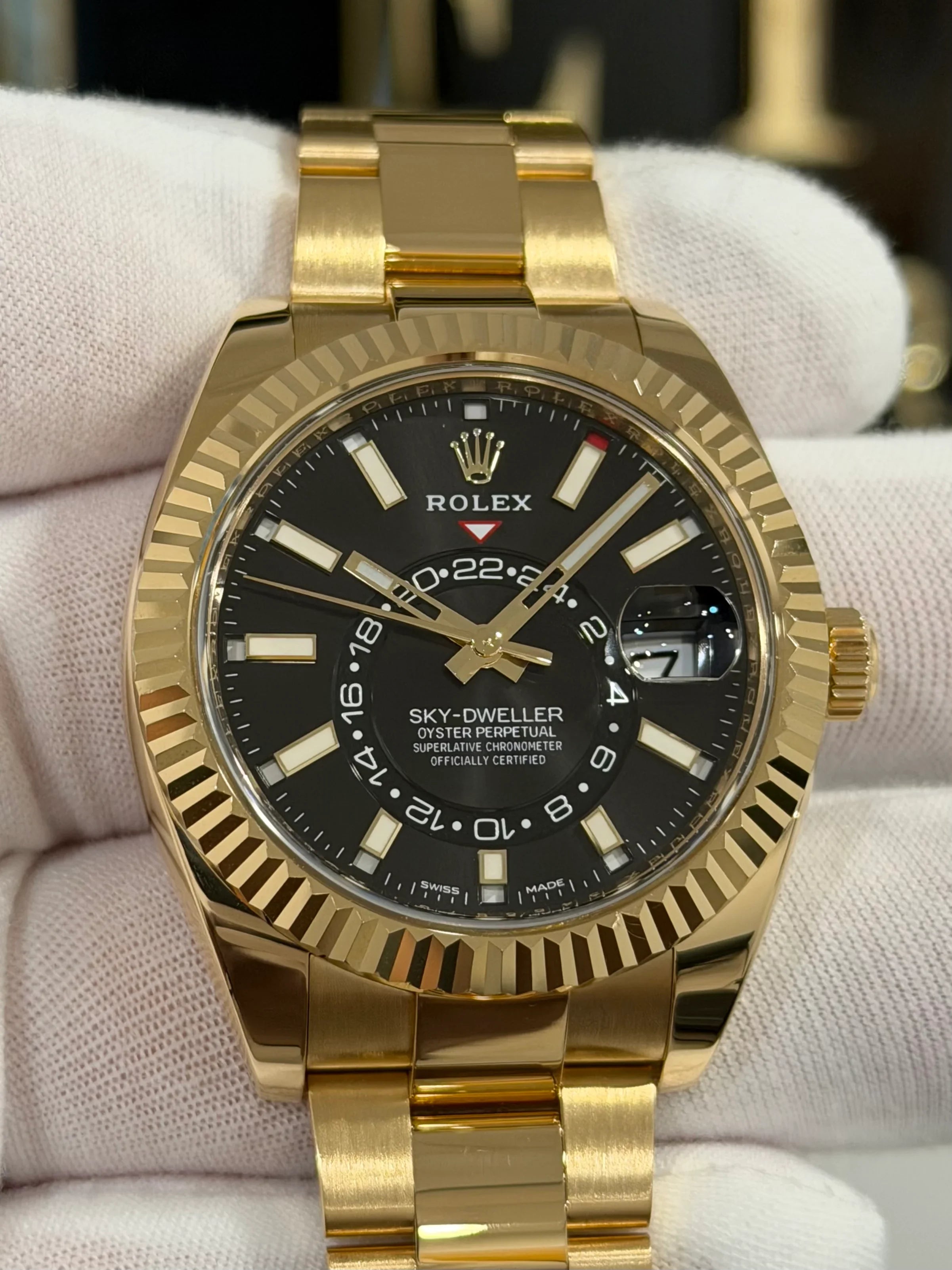 ROLEX SKY DWELLER YELLOW GOLD BLACK DIAL 326938