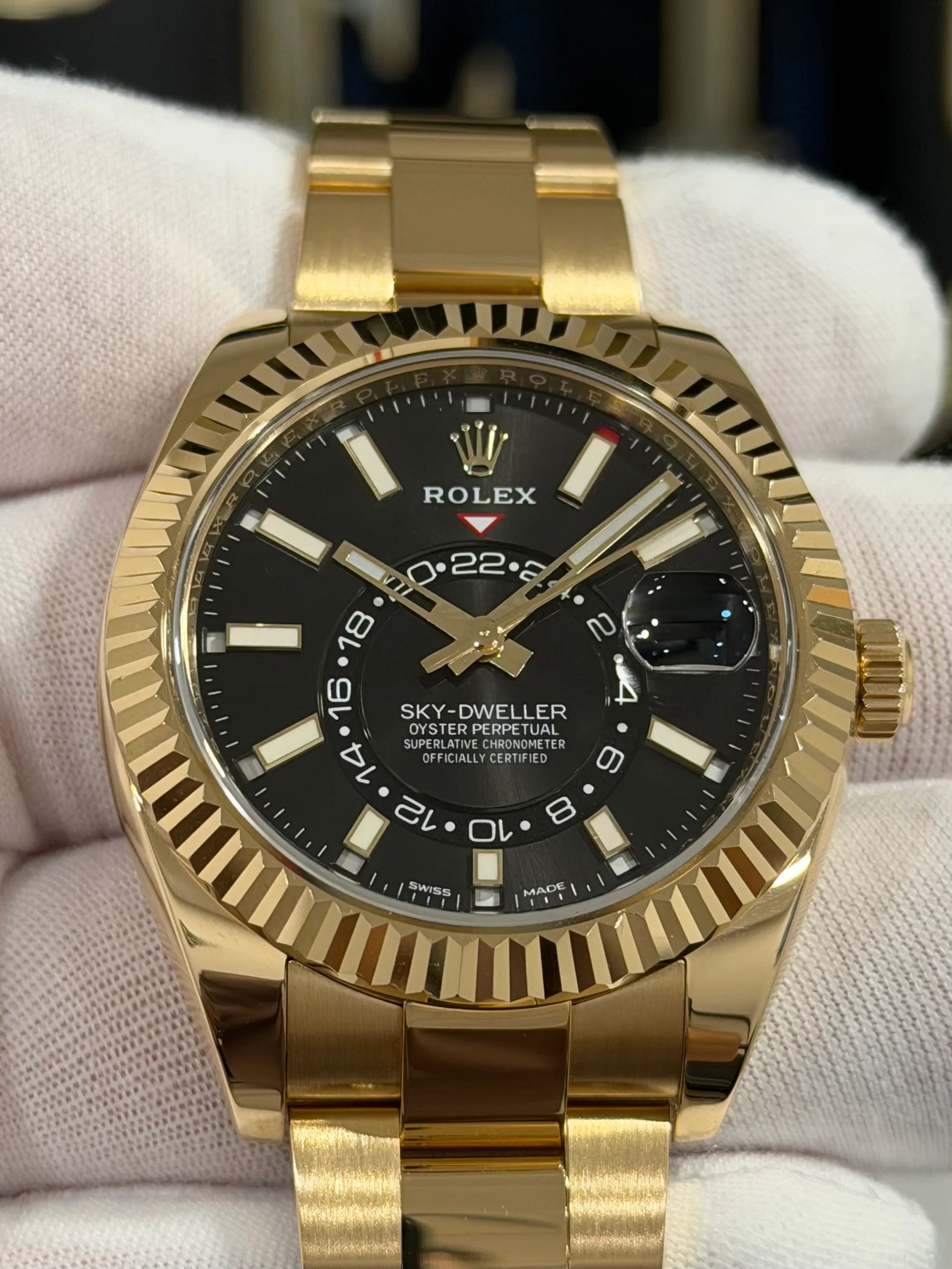 ROLEX SKY DWELLER YELLOW GOLD BLACK DIAL 326938