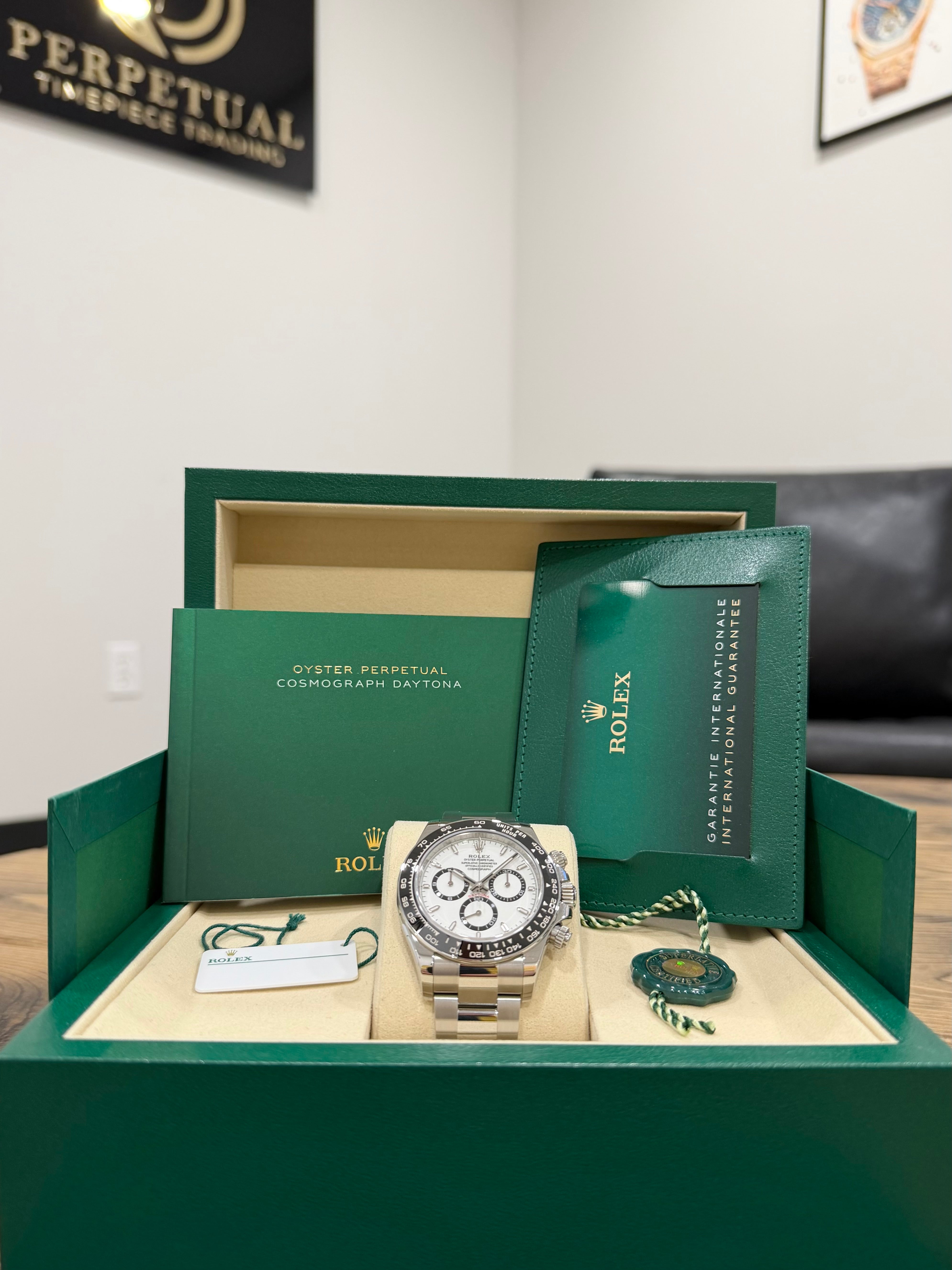 ROLEX DAYTONA PANDA 126500LN