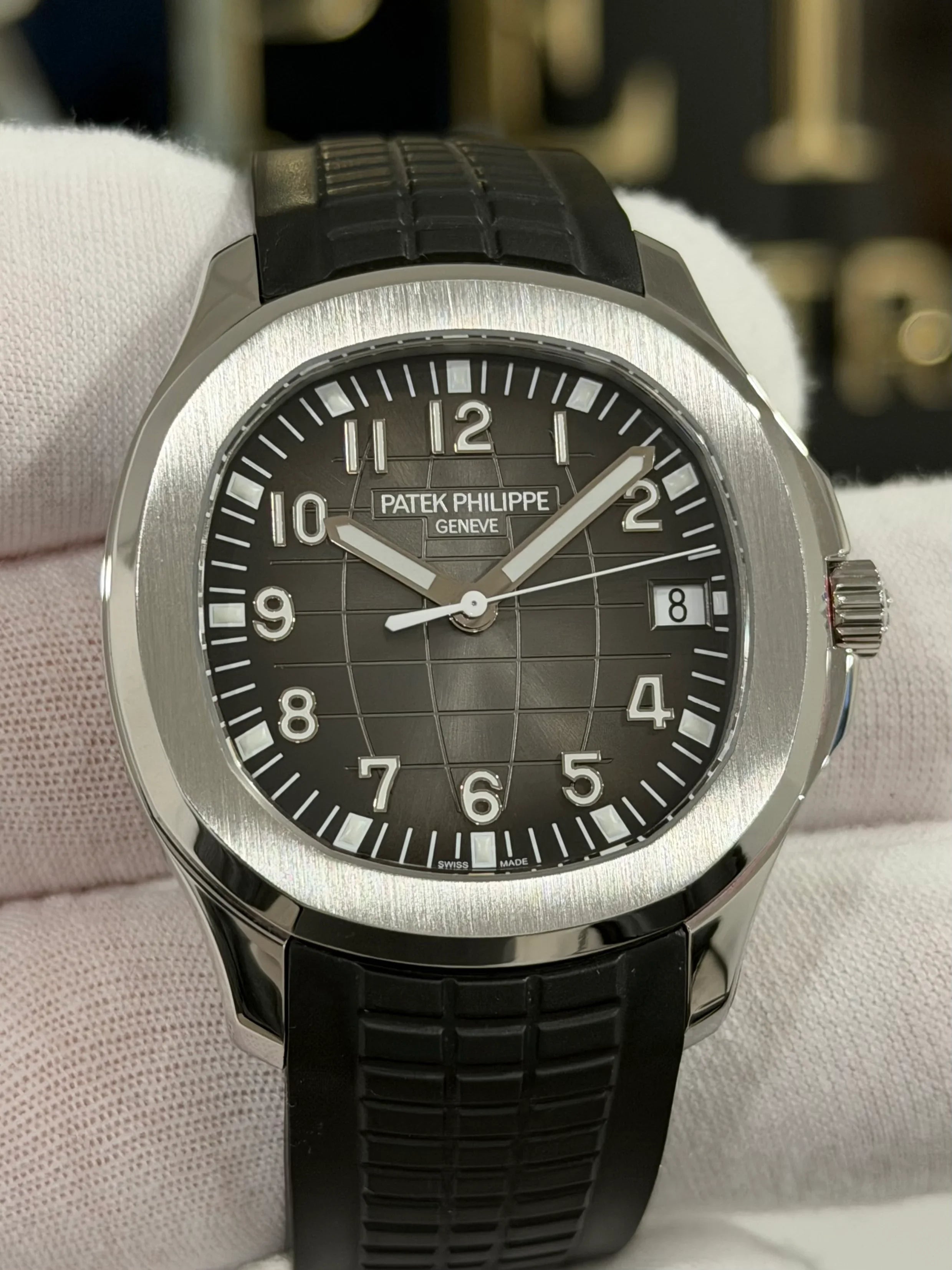 PATEK PHILIPPE AQUANAUT BLACK DIAL 5167/1A-001