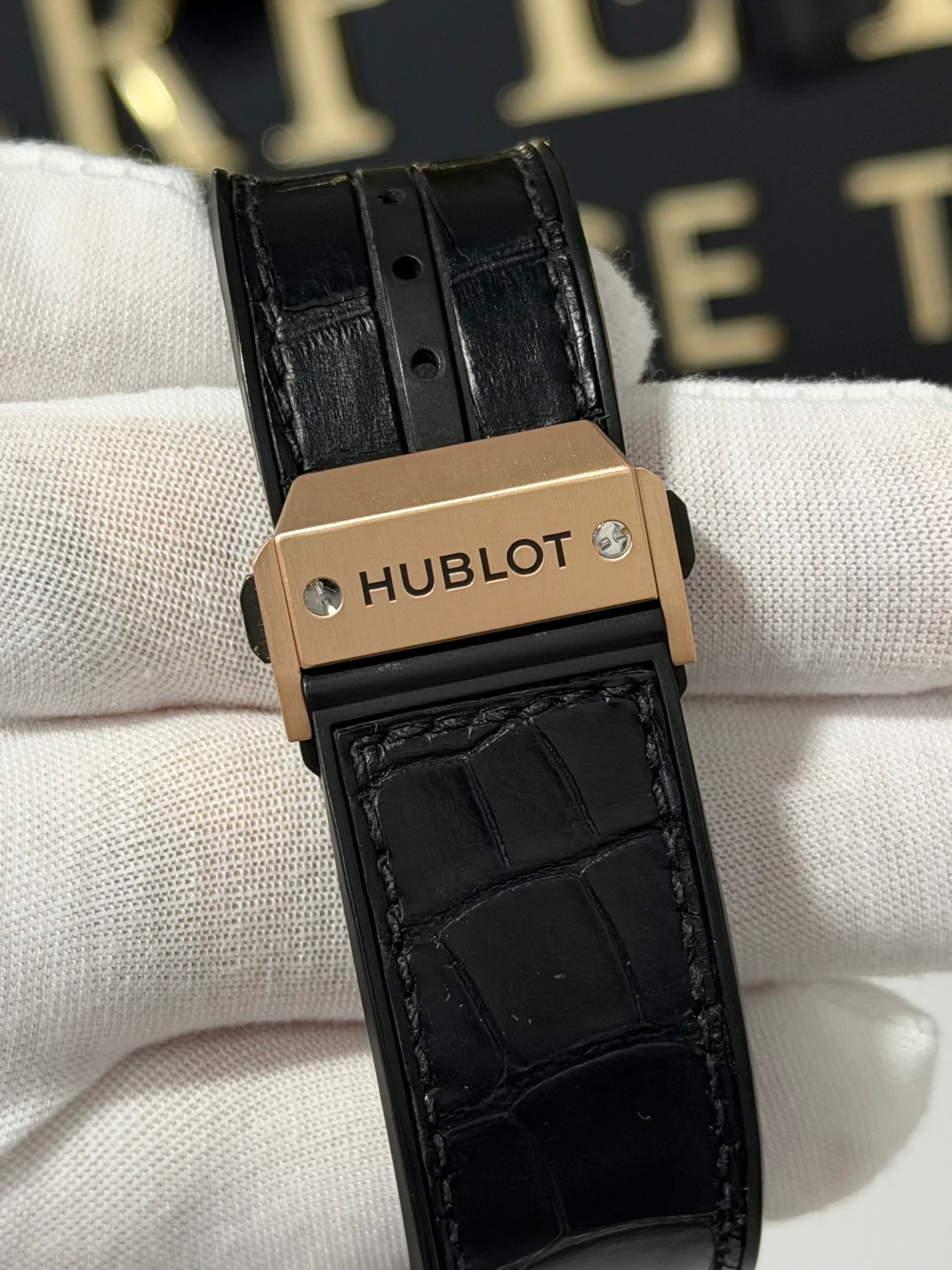 HUBLOT SPIRIT OF BIG BANG ROSE GOLD CERAMIC 601.OM.0183.LR