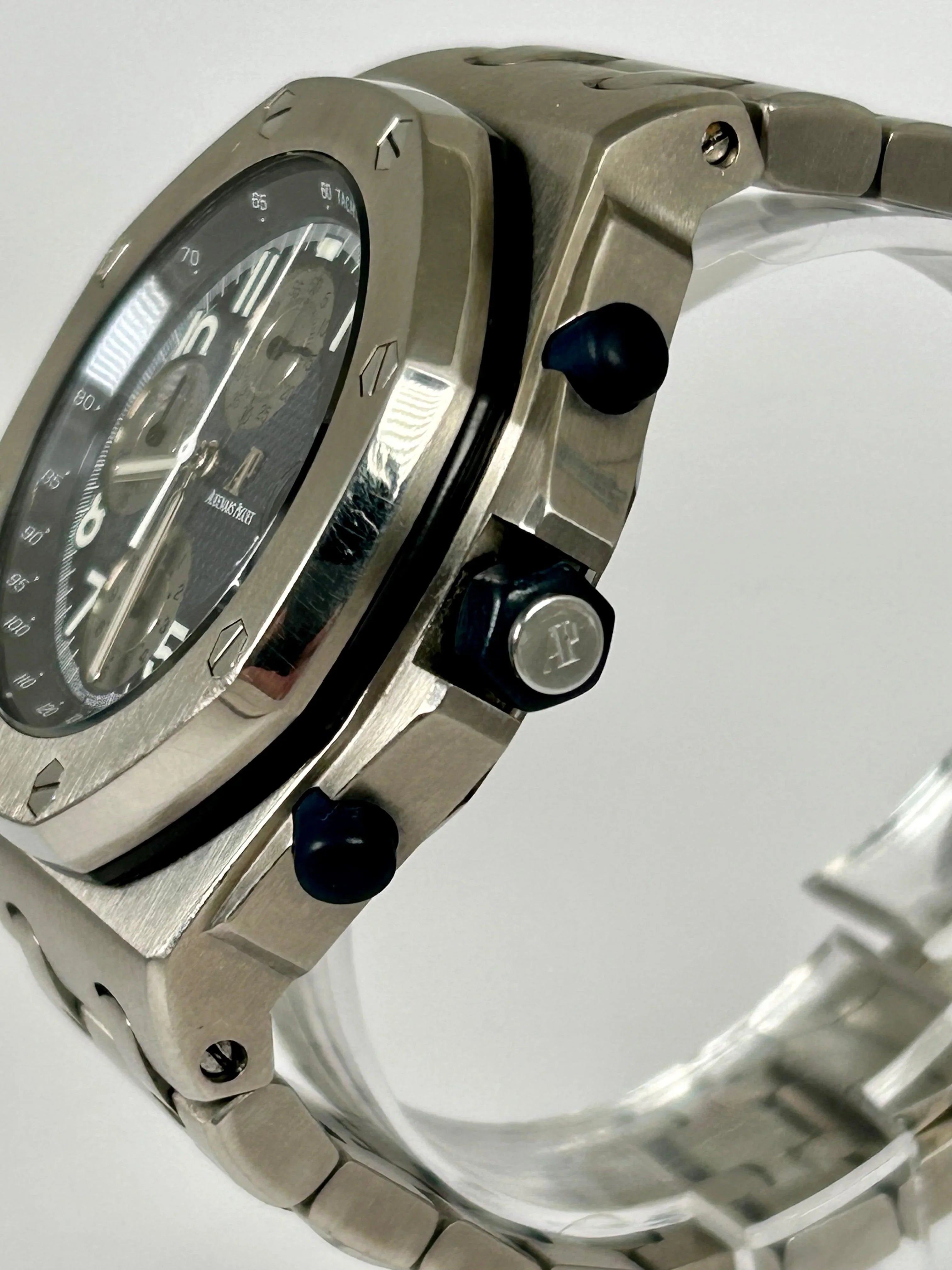 AUDEMARS PIGUET ROYAL OAK OFFSHORE 25721ST 25721