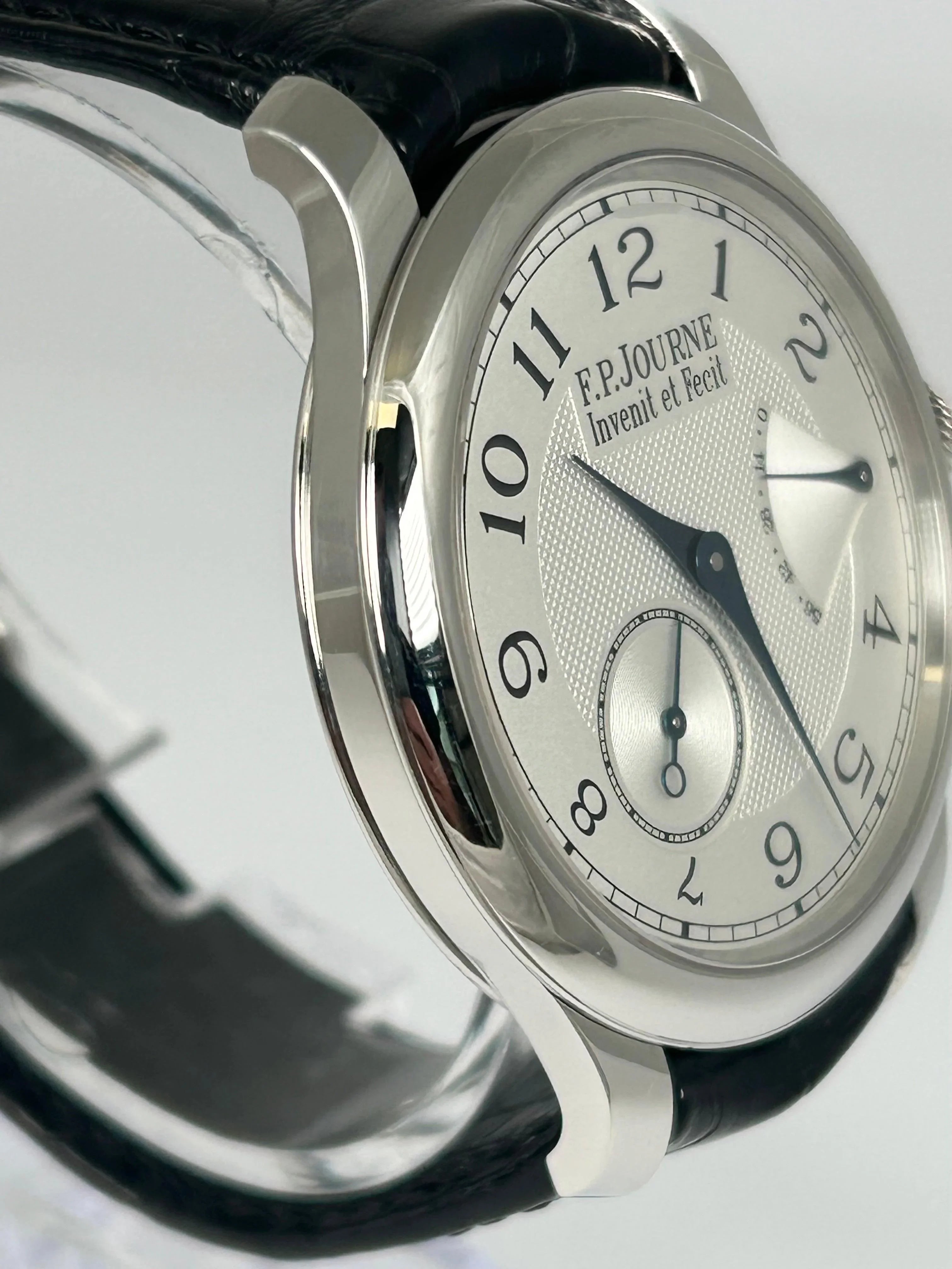 FP JOURNE CHRONOMETRE SOUVERAIN PLATINUM