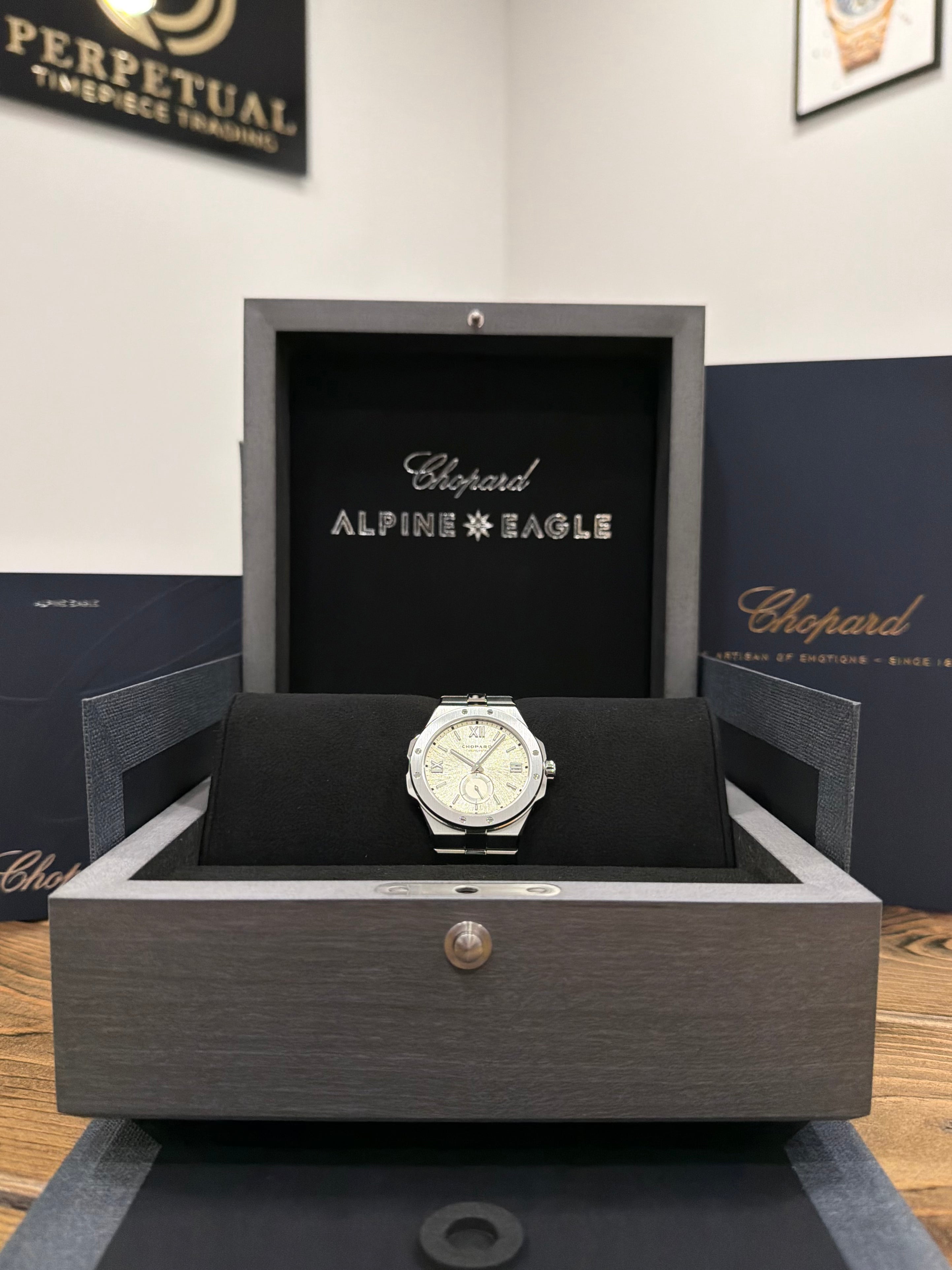 CHOPARD ALPINE EAGLE 41 XPS MOUNTAIN GLOW 298623-3003