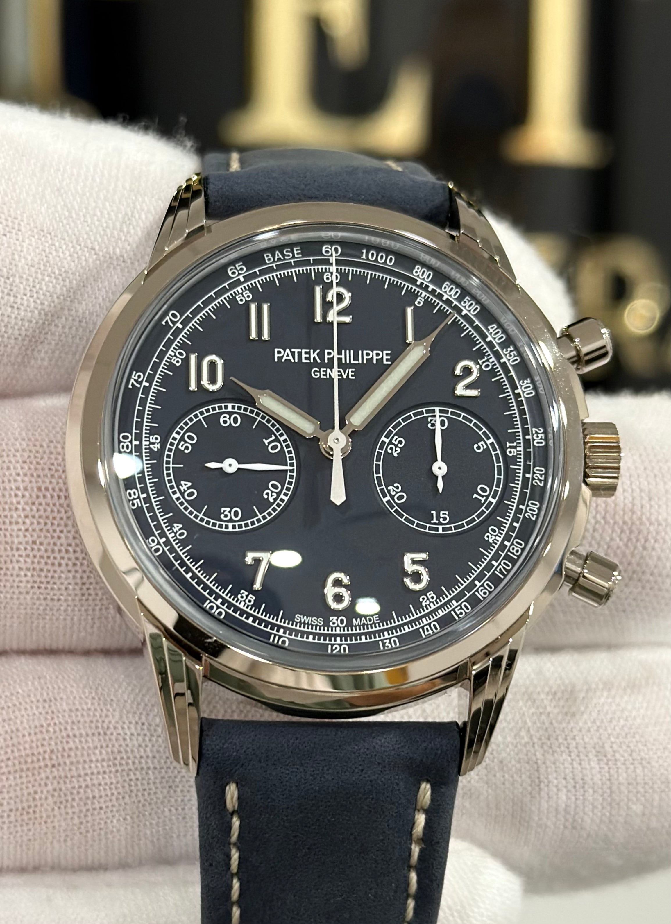PATEK PHILIPPE CHRONOGRAPH BLUE 5172G