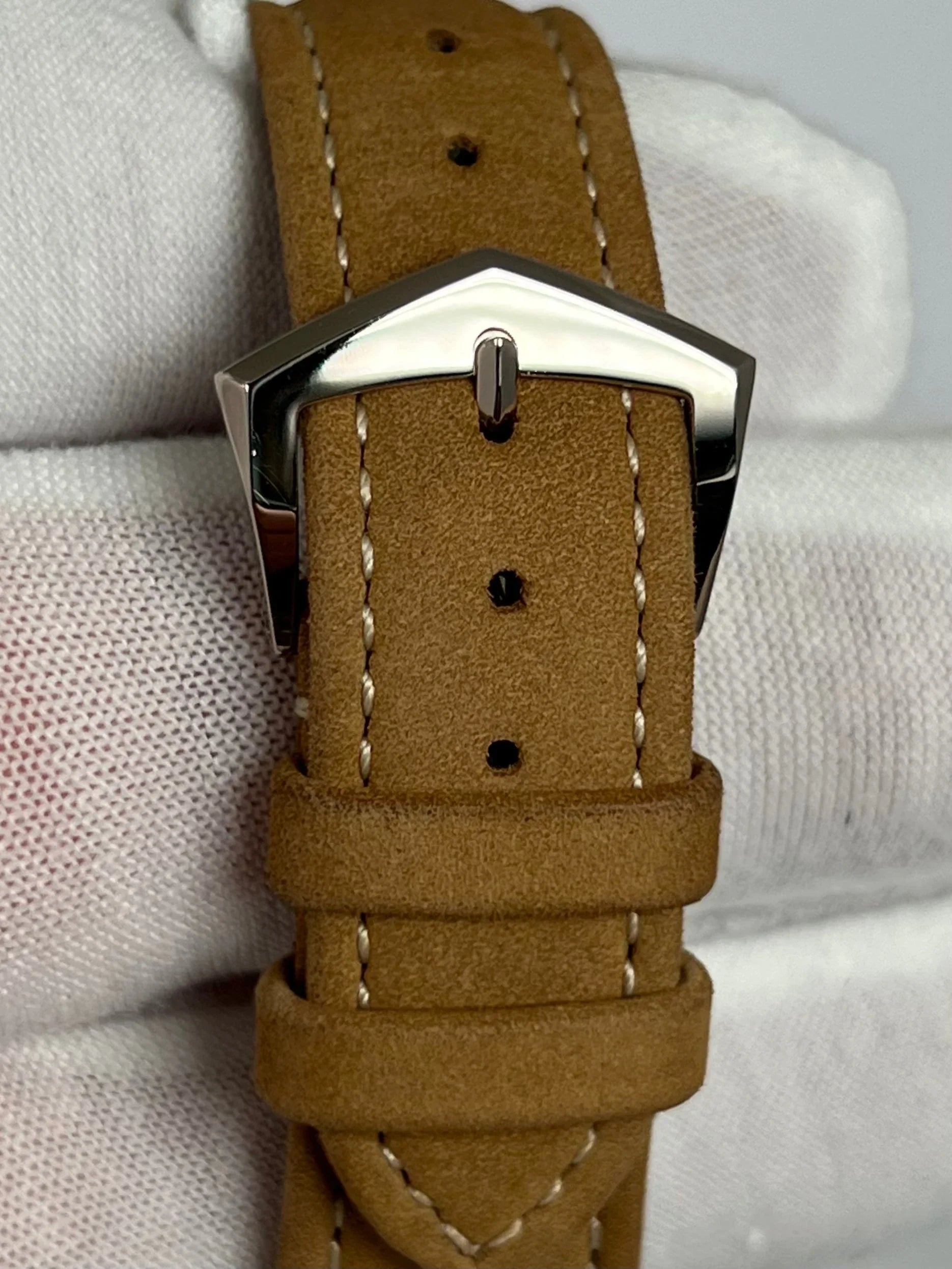 PATEK PHILIPPE CALATRAVA TEXTURED GRAY DIAL 5226G