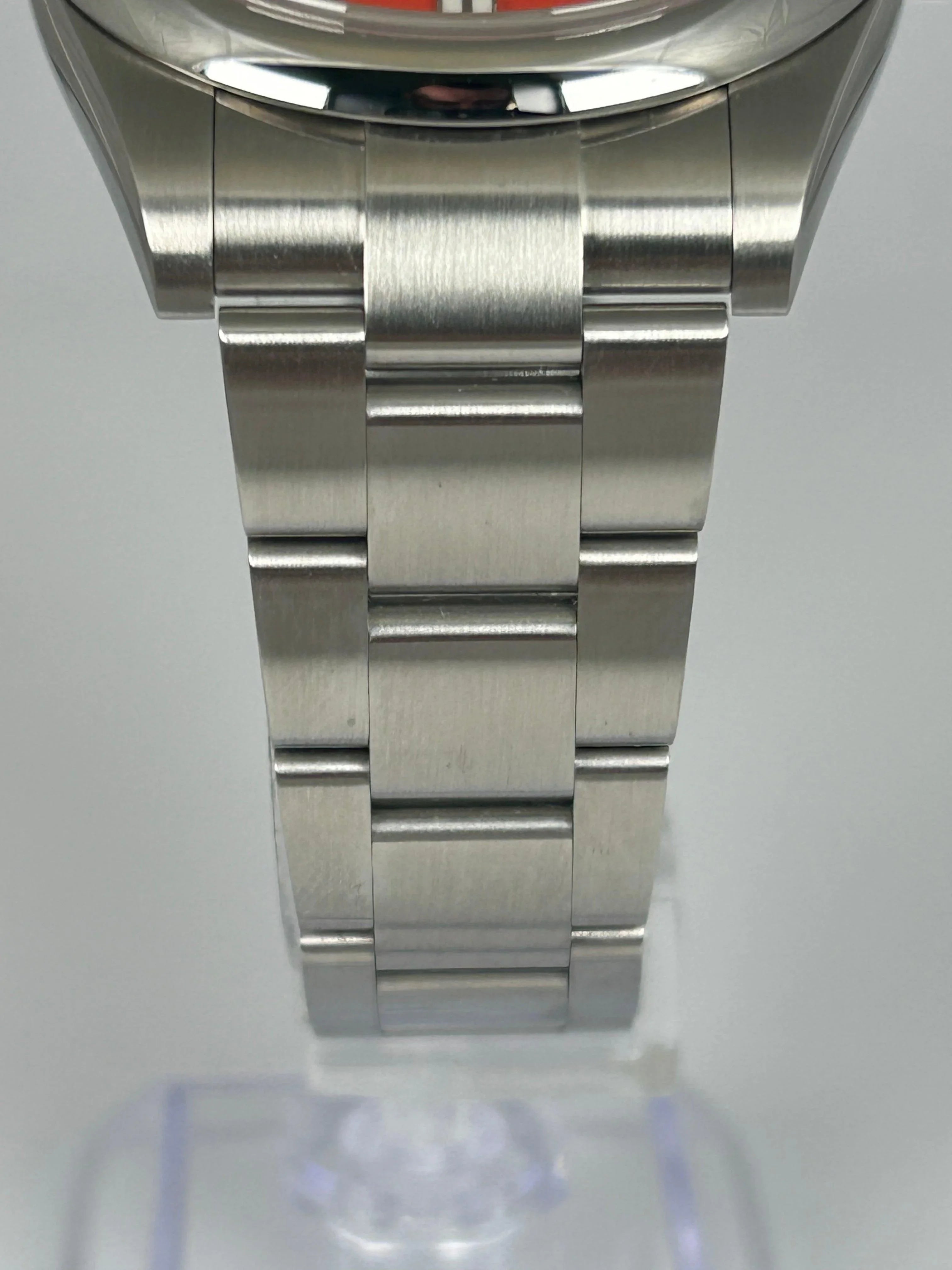 ROLEX OYSTER PERPETUAL 41MM CORAL RED 124300