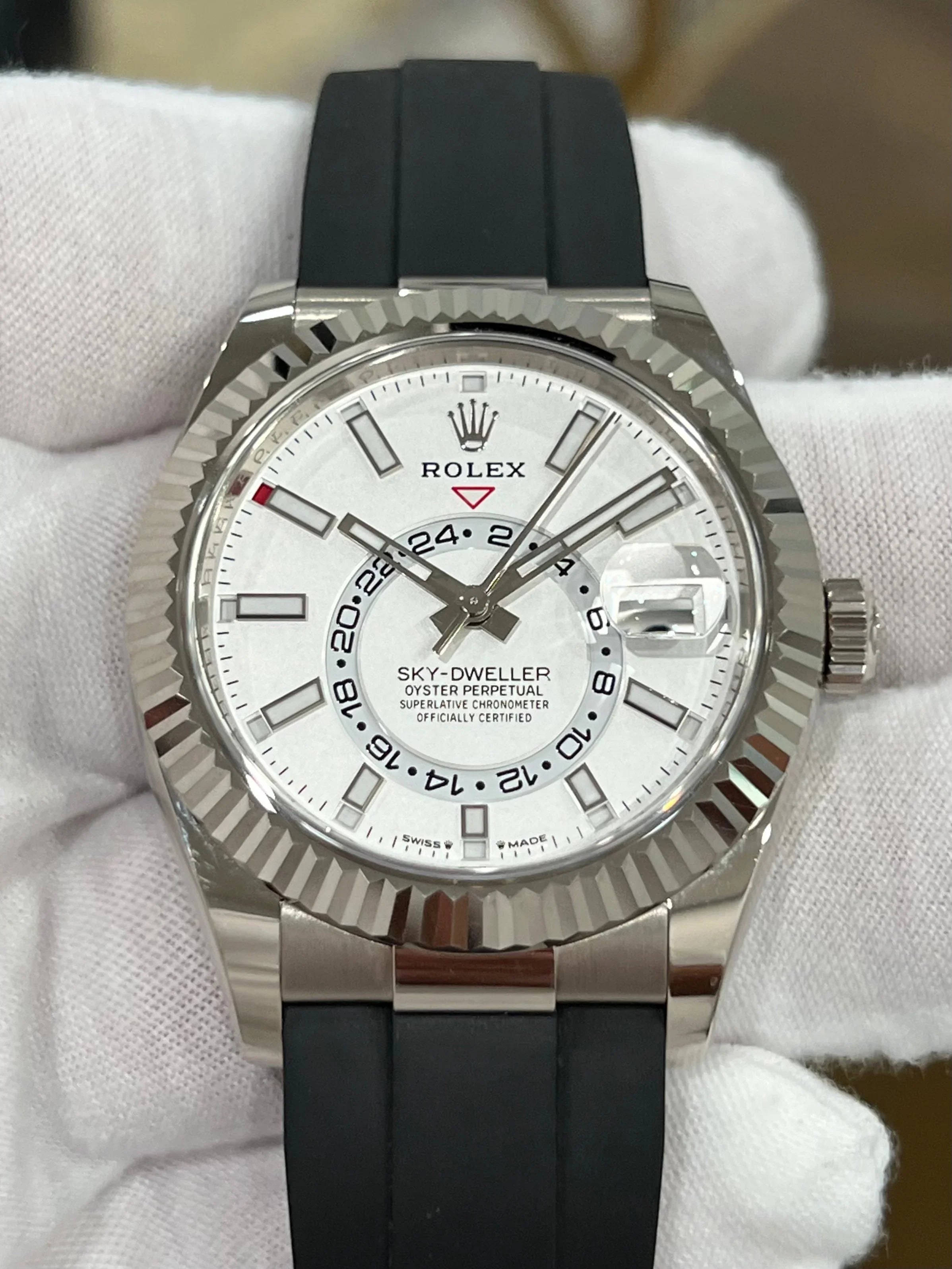 ROLEX SKY-DWELLER WHITE OYSTER FLEX WHITE GOLD 336239