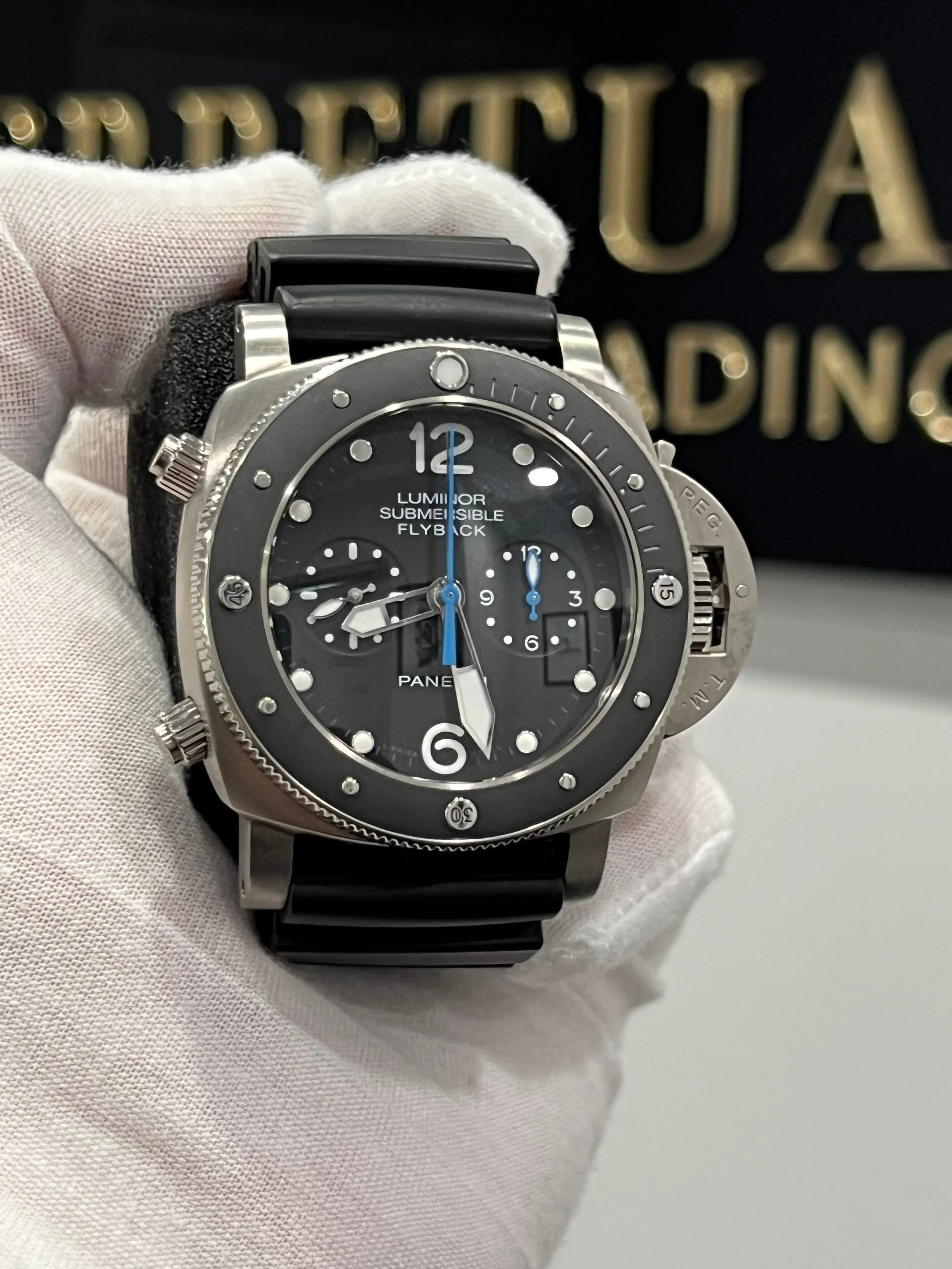 PANERAI LUMINOR SUBMERSIBLE FLYBACK PAM00615 PAM 615