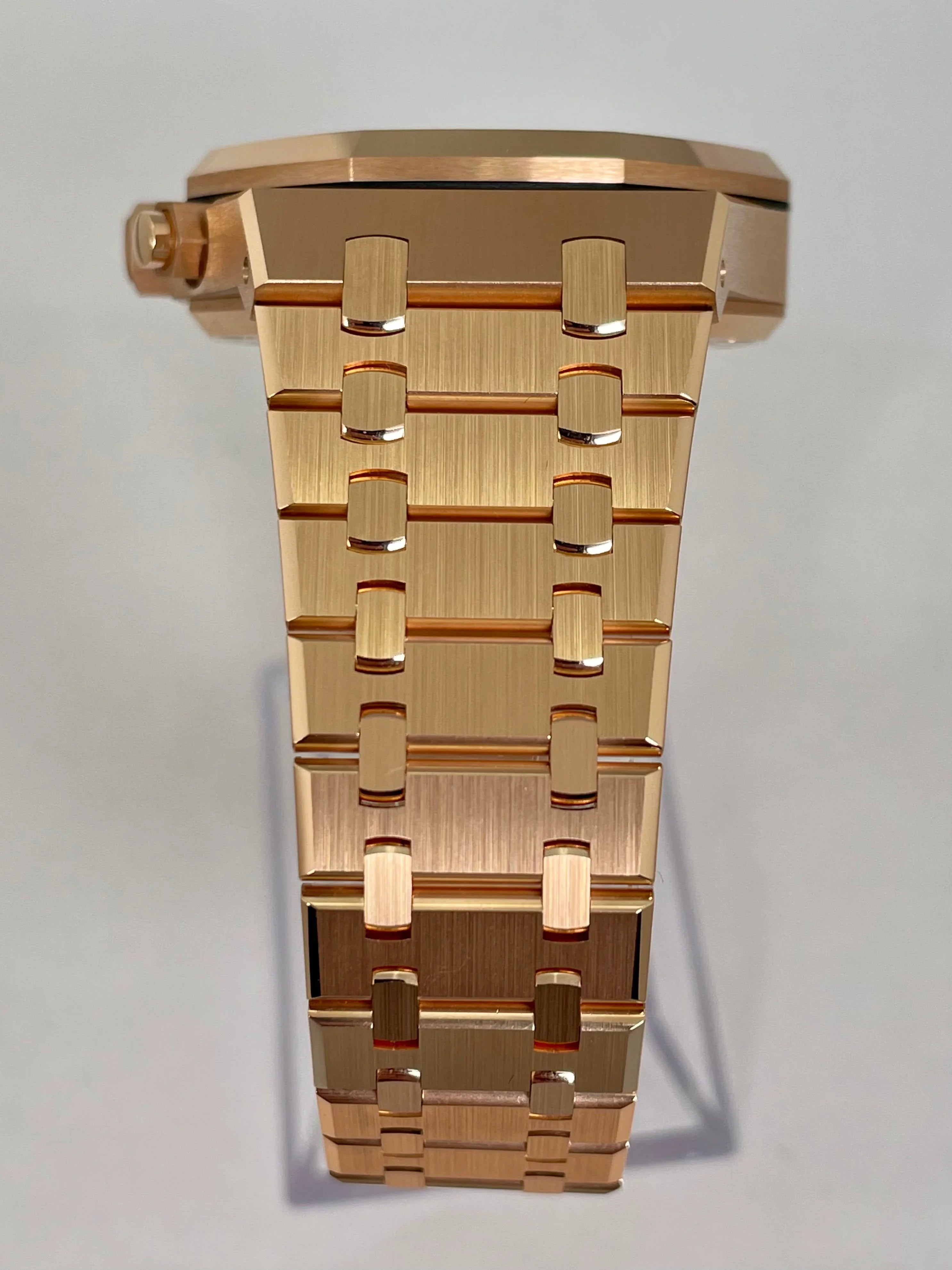 AUDEMARS PIGUET ROYAL OAK CHRONOGRAPH 26239 26239OR