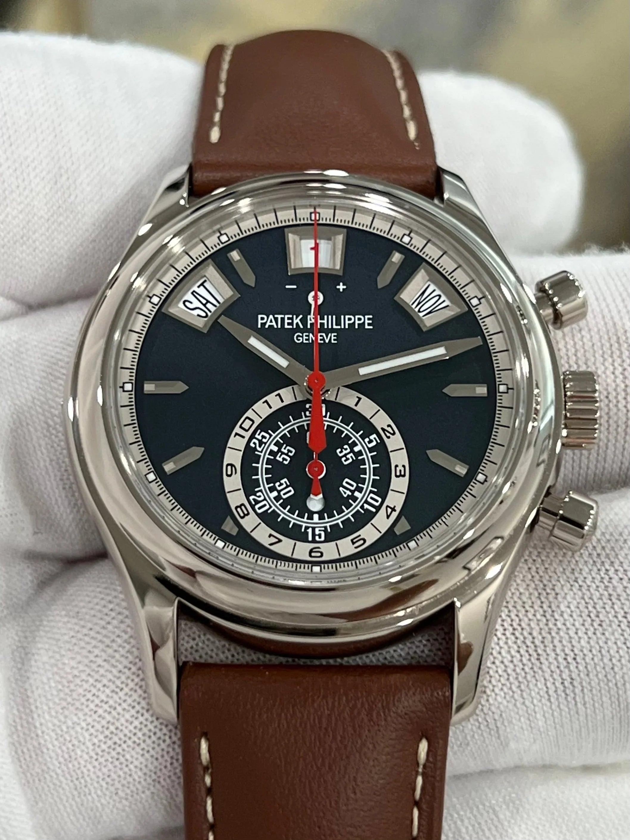 PATEK PHILIPPE CHRONOGRAPH ANNUAL CALENDAR BLUE 5960-01G-001