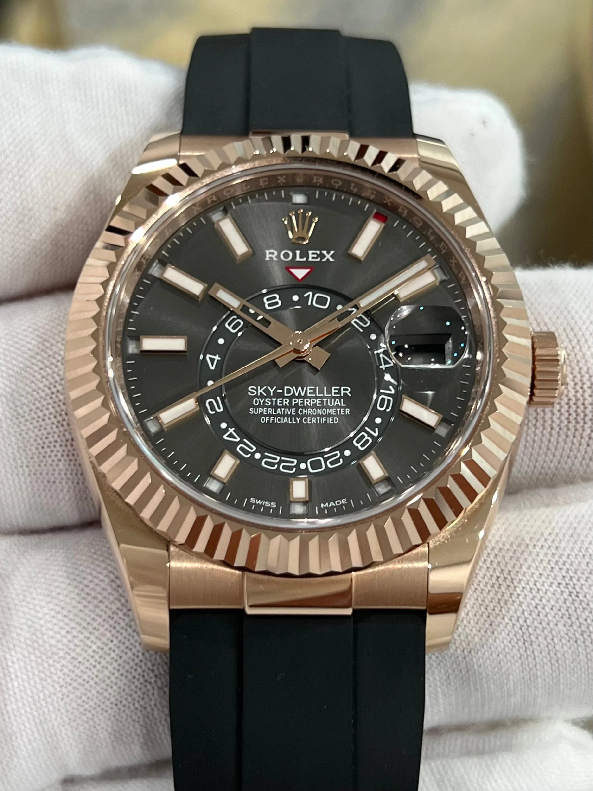 ROLEX SKY-DWELLER RHODIUM OYSTER FLEX ROSE GOLD 326235
