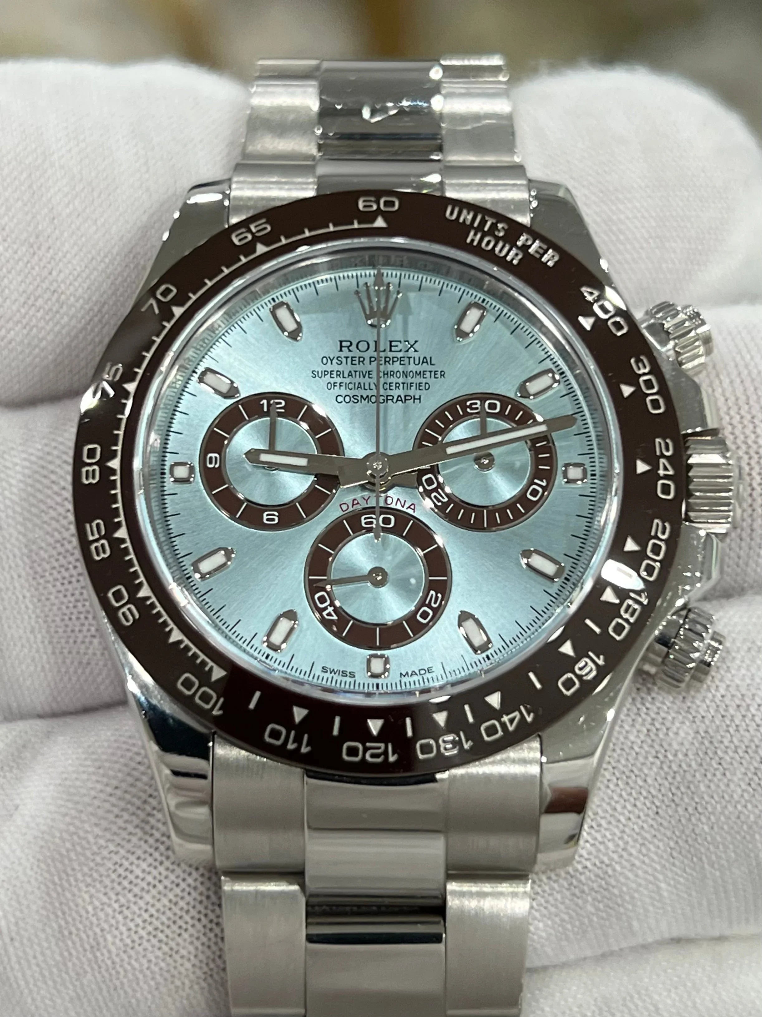 ROLEX DAYTONA PLATINUM BLUE DIAL 116506