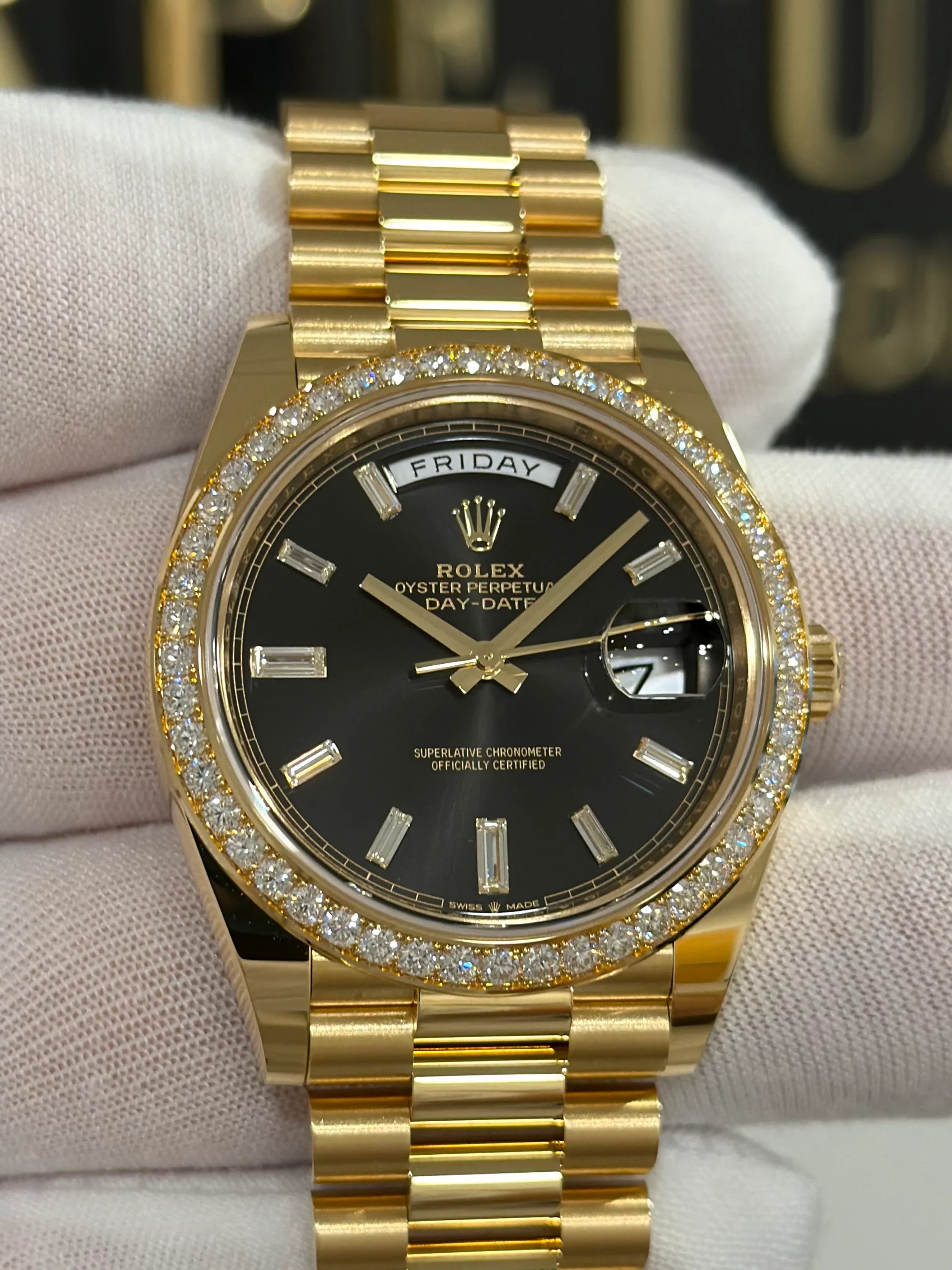 ROLEX DAY-DATE 40 BLACK DIAMOND 228348RBR