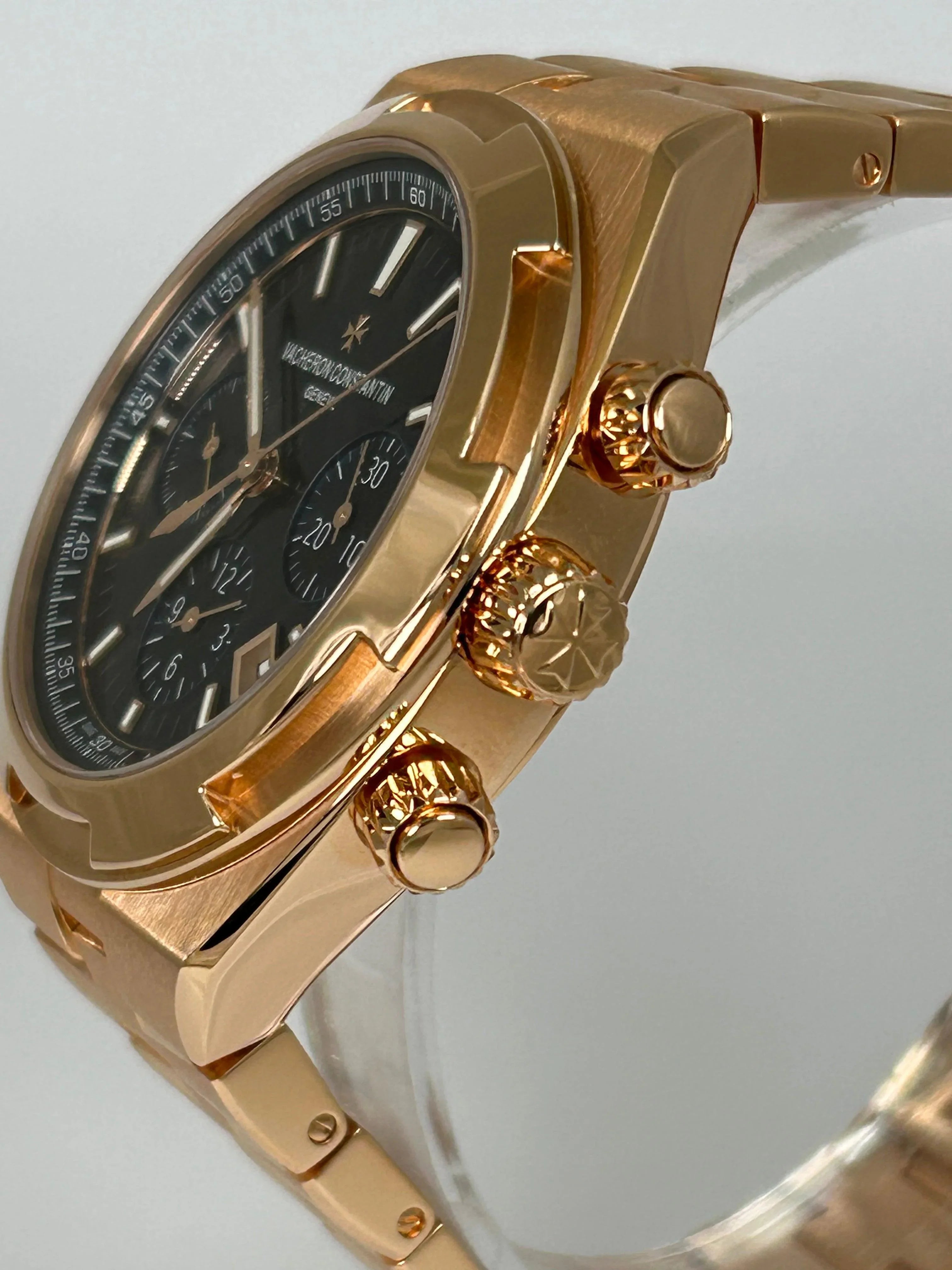 VACHERON CONSTANTIN OVERSEAS CHRONOGRAPH BLUE DIAL ROSE GOLD 5500V/110R-B952